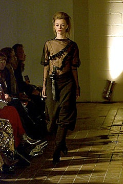 Preen by Thornton Bregazzi F/W 00 Look 38