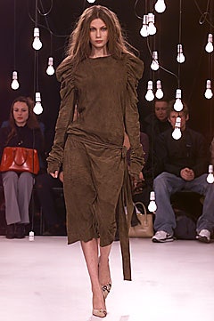 Preen by Thornton Bregazzi F/W 01 Look 16
