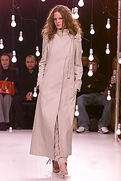 Preen by Thornton Bregazzi F/W 01 Look 24
