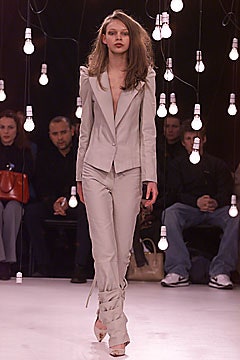 Preen by Thornton Bregazzi F/W 01 Look 26