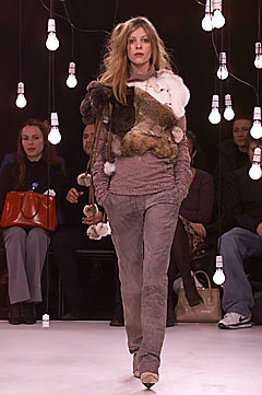 Preen by Thornton Bregazzi F/W 01 Look 29