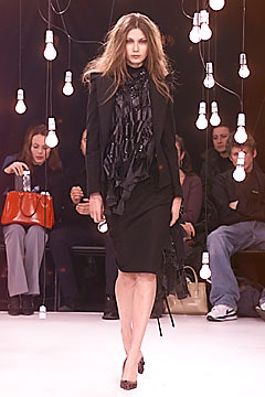Preen by Thornton Bregazzi F/W 01 Look 34