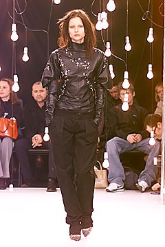 Preen by Thornton Bregazzi F/W 01 Look 40