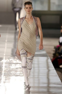 Preen by Thornton Bregazzi S/S 04 Look 15
