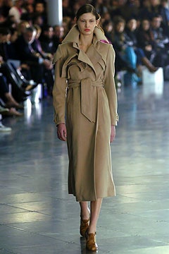Preen by Thornton Bregazzi Fall 2004 Ready-to-Wear