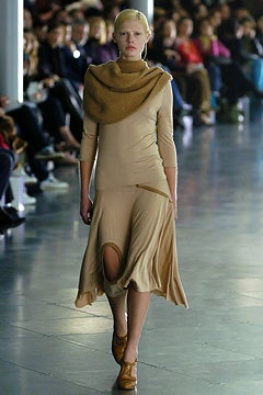 Preen by Thornton Bregazzi F/W 04 Look 4