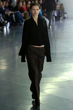 Preen by Thornton Bregazzi F/W 04 Look 15