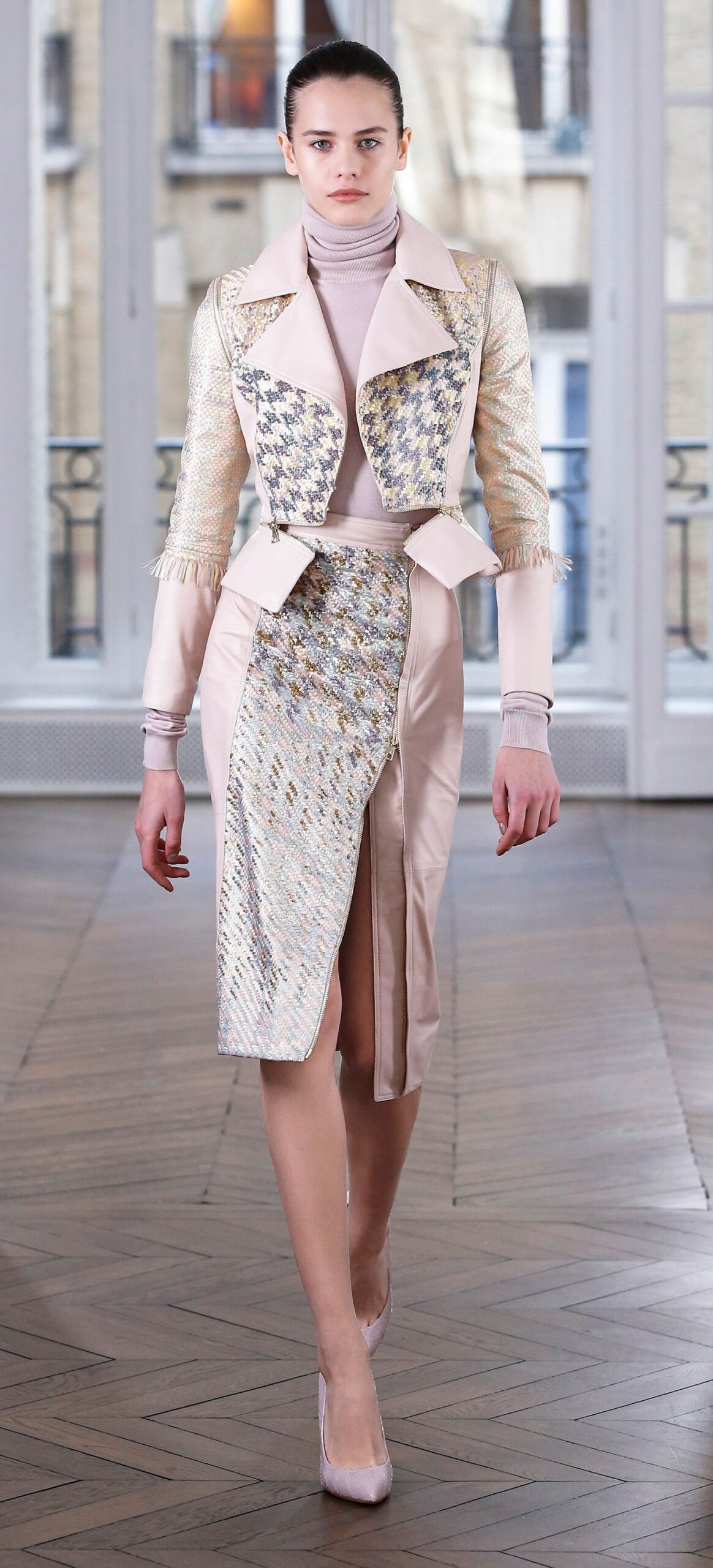 Ralph & Russo F/W 18 Look 12