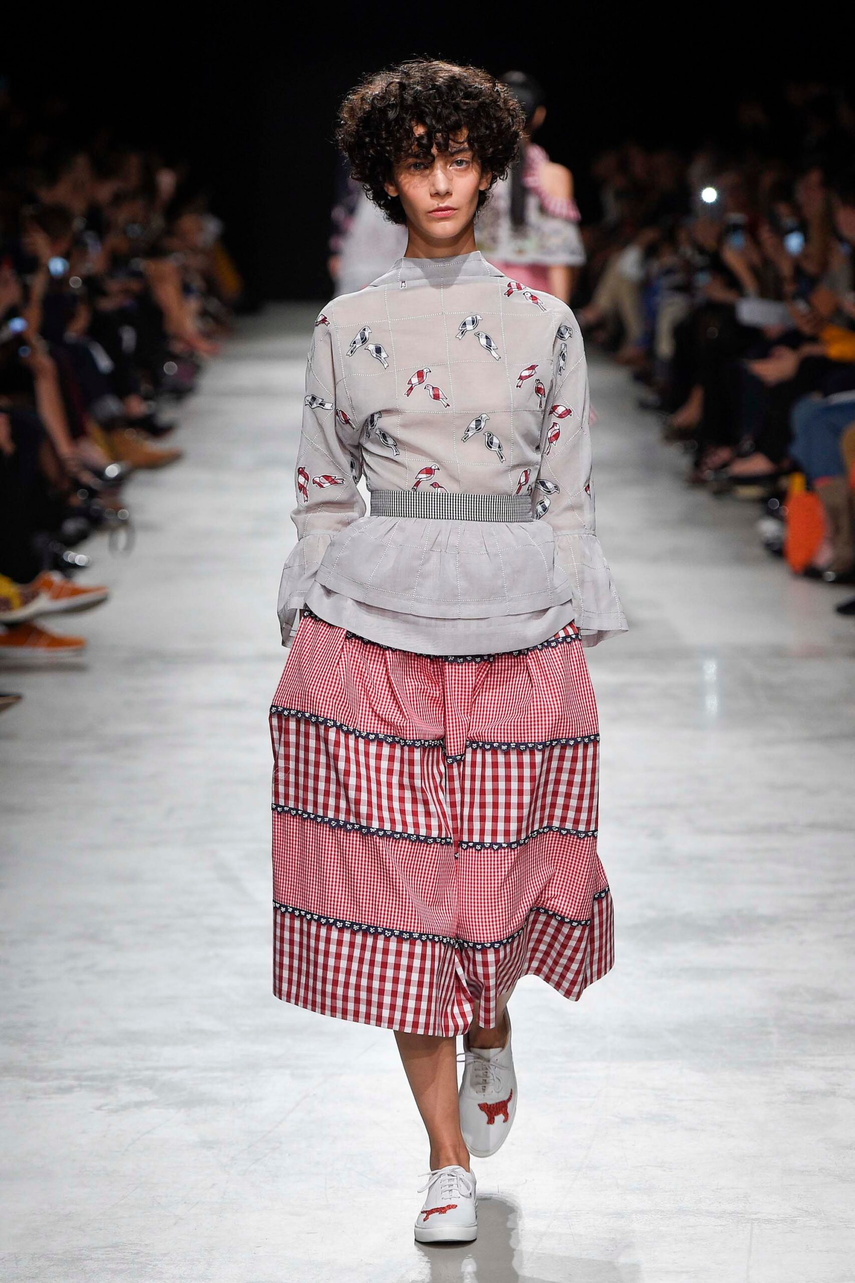 Rahul Mishra S/S 17 Look 14