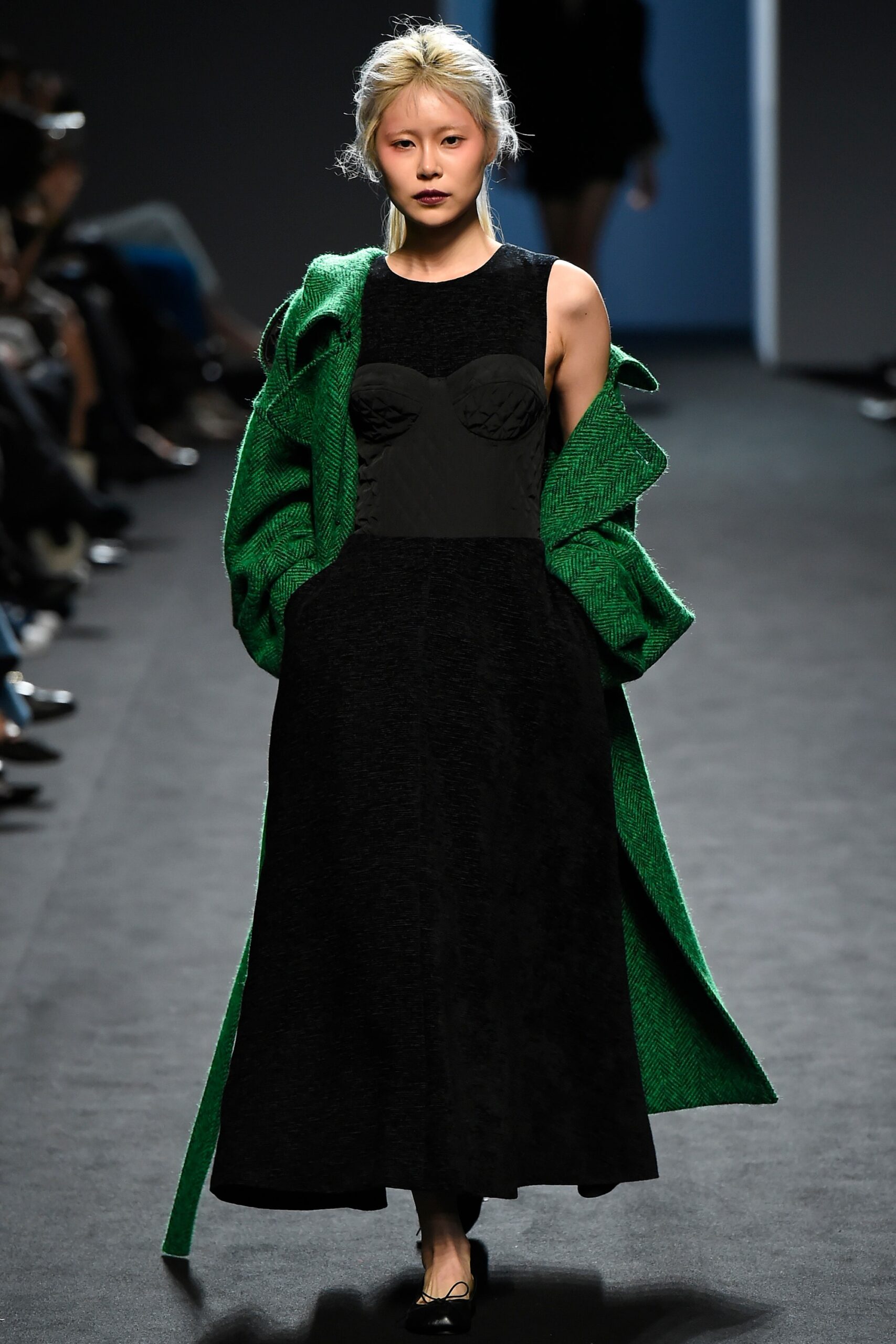 Pushbutton Seoul F/W 16 Look 2