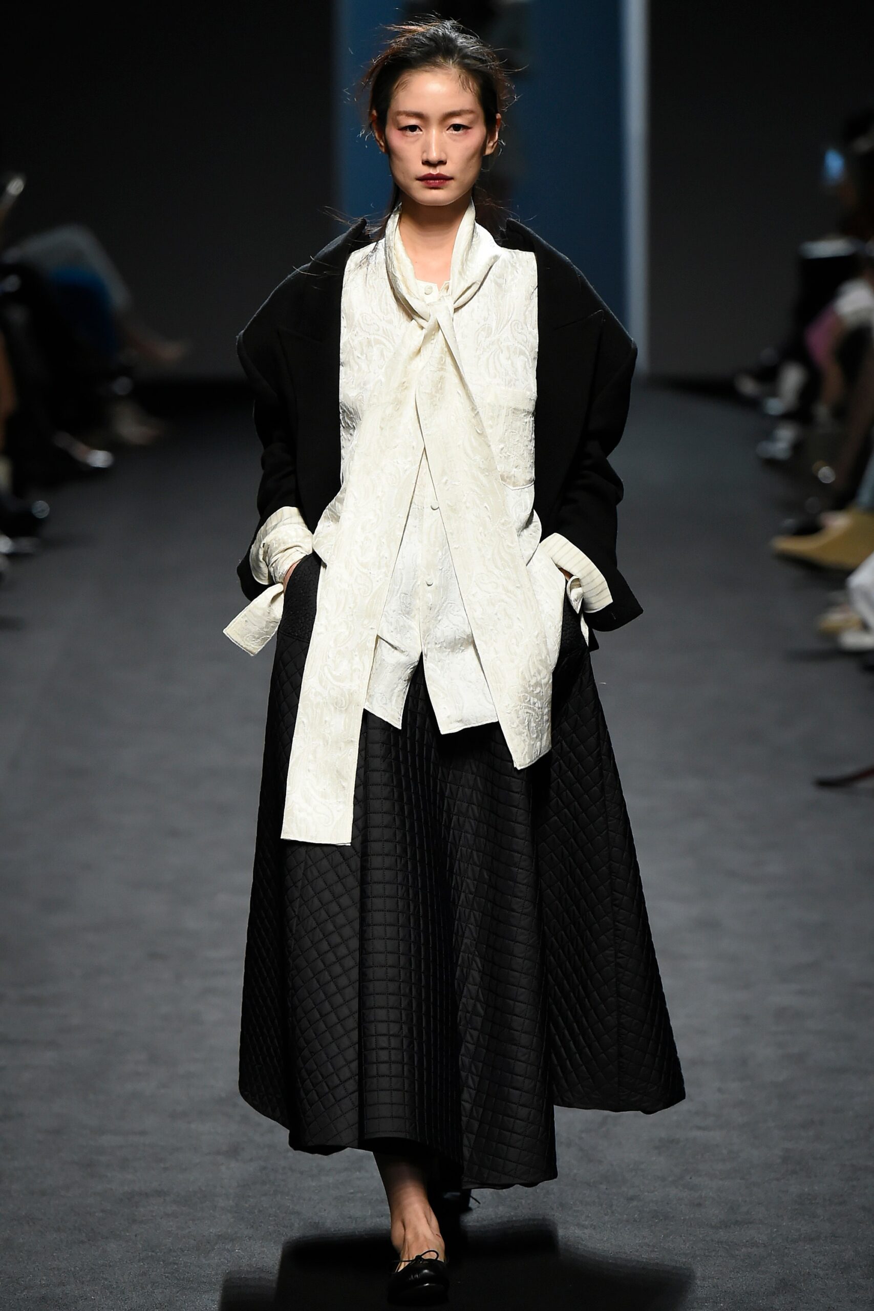 Pushbutton Seoul F/W 16 Look 7