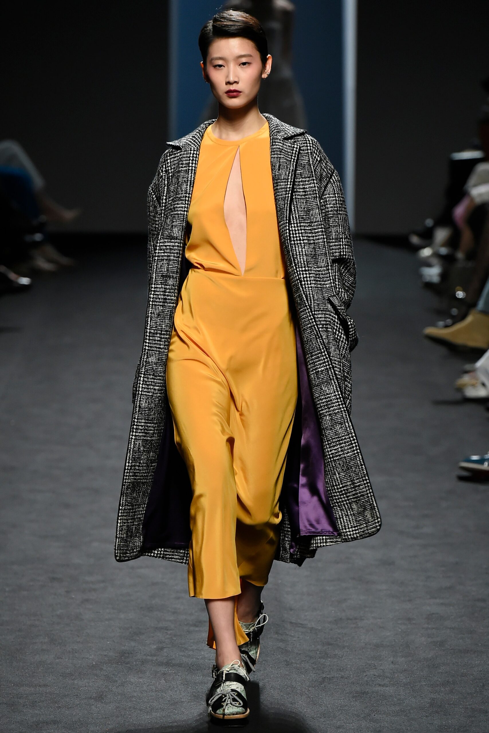 Pushbutton Seoul F/W 16 Look 10