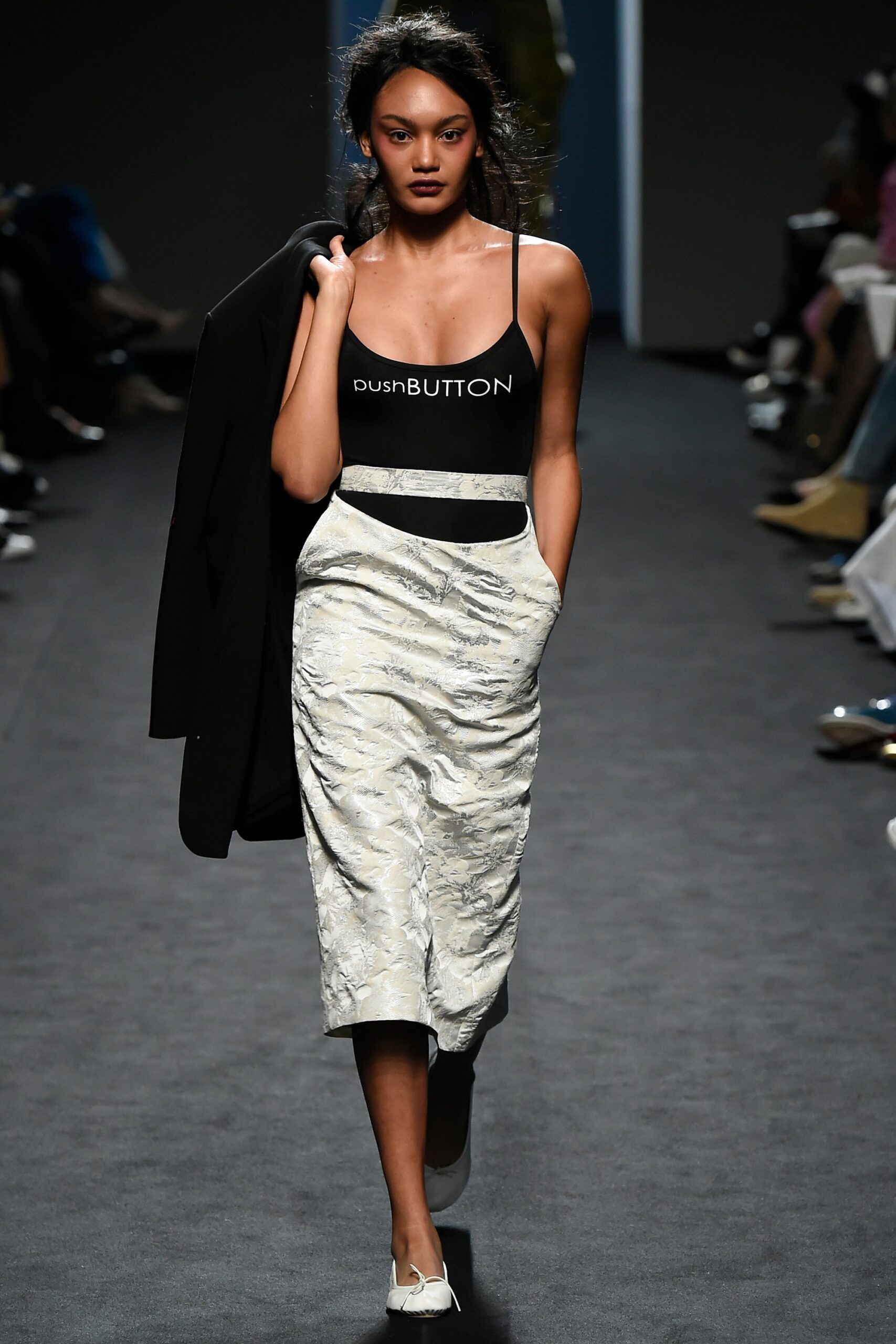 Pushbutton Seoul F/W 16 Look 17