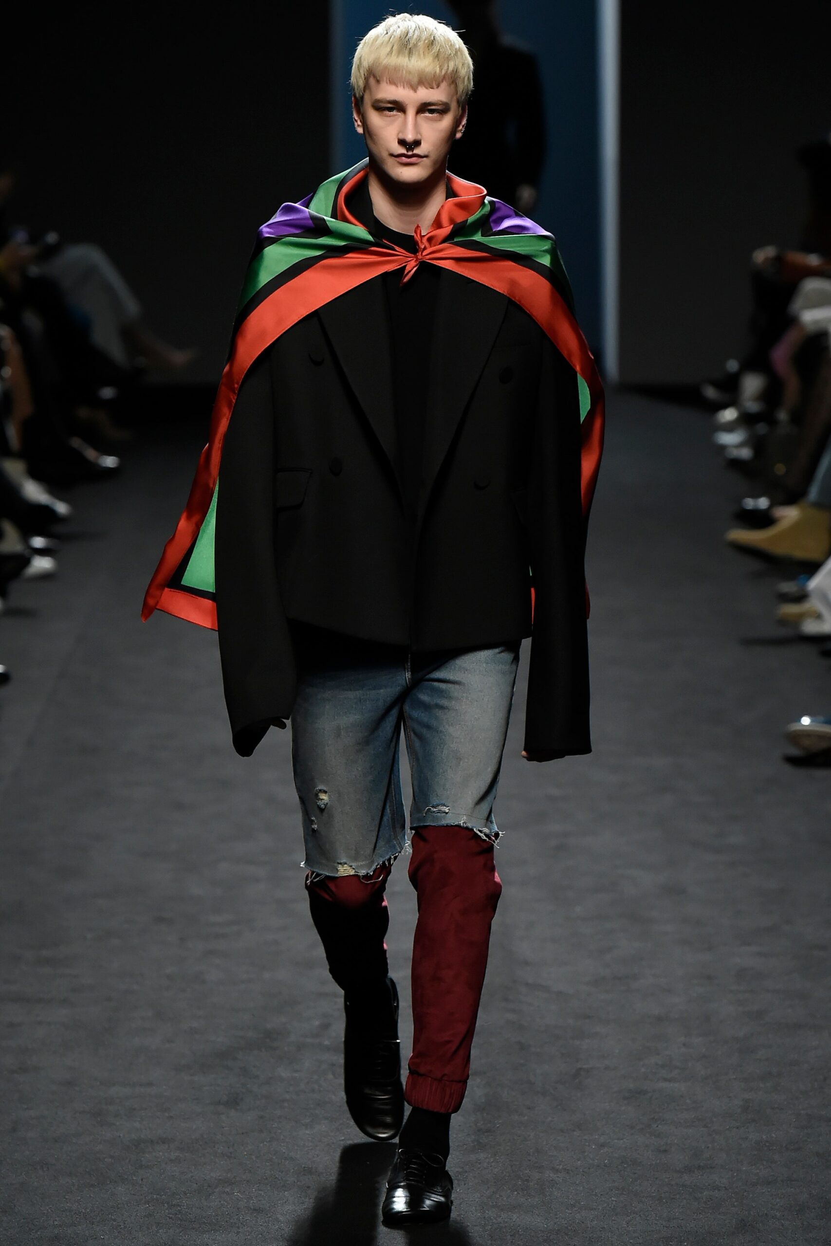 Pushbutton Seoul F/W 16 Look 22