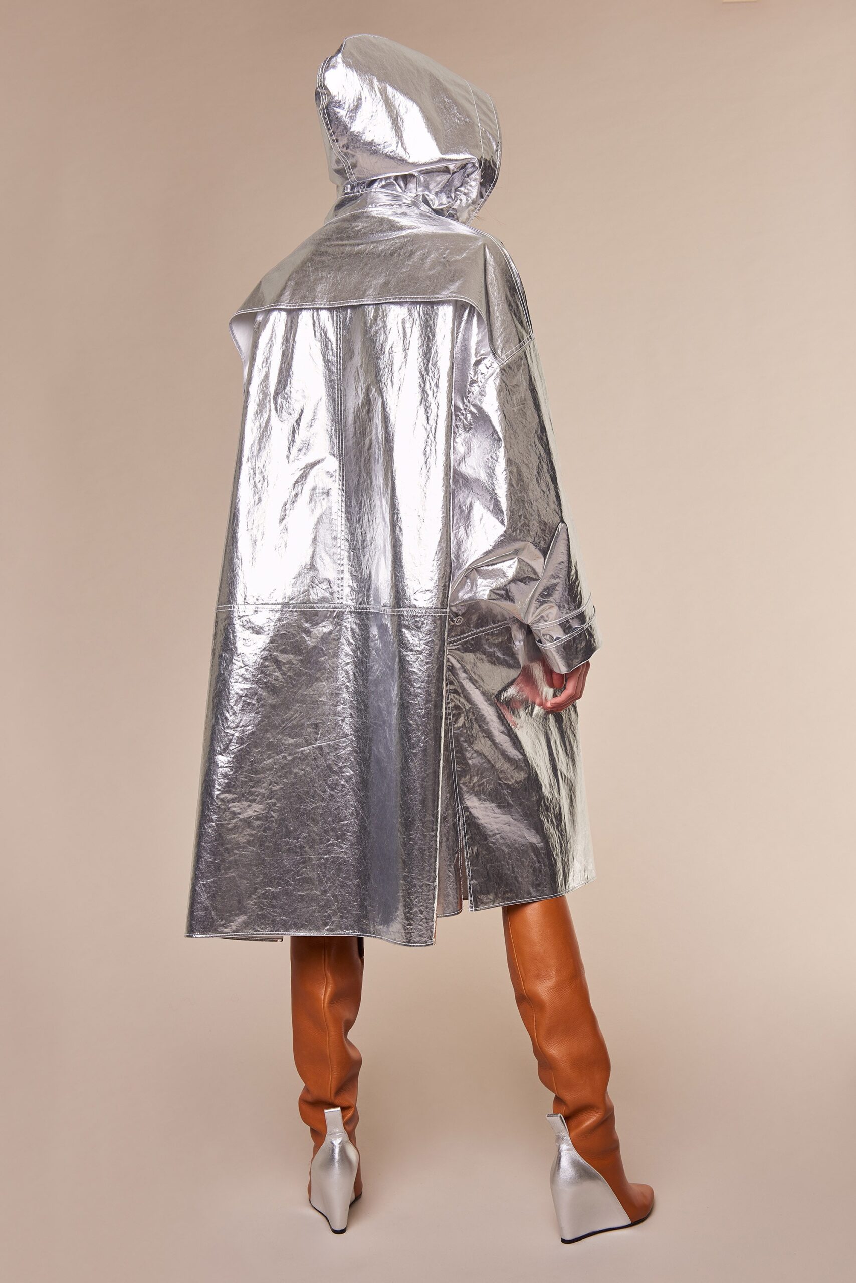 Rabanne F/W 17 Look 17