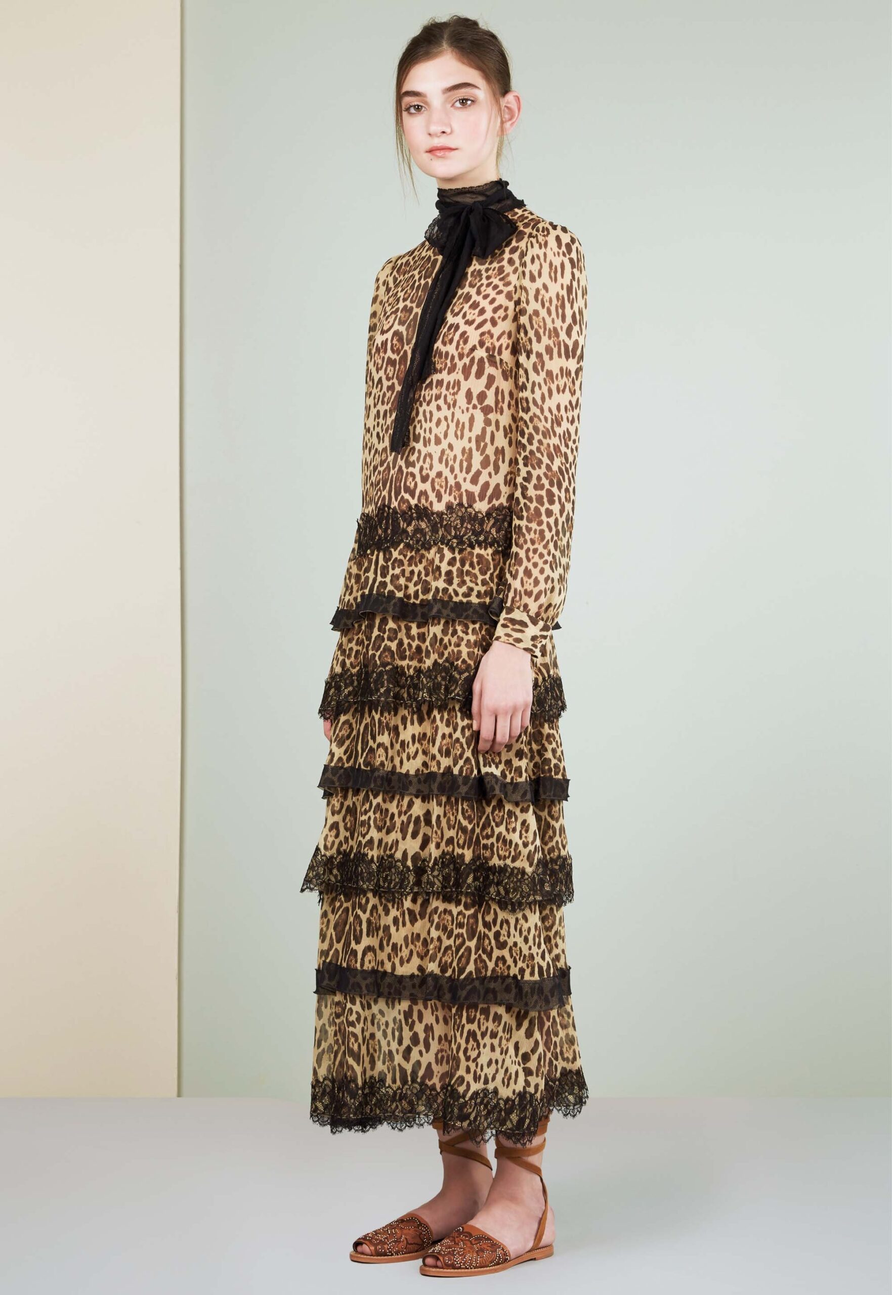 Red Valentino Resort 17 Look 23