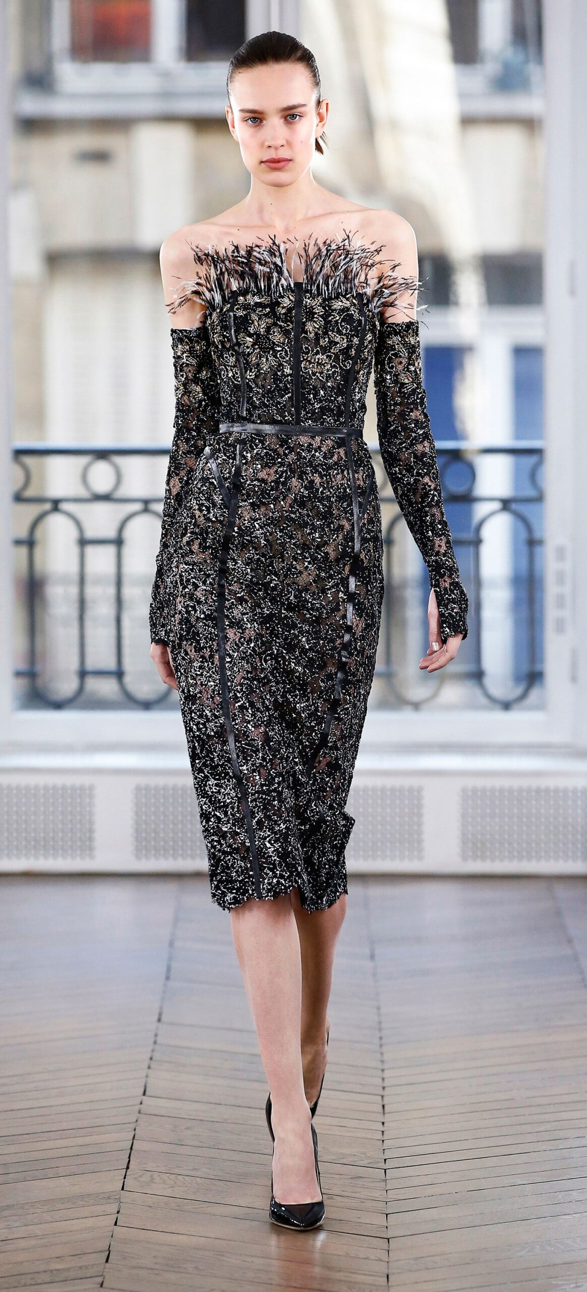 Ralph & Russo F/W 18 Look 29