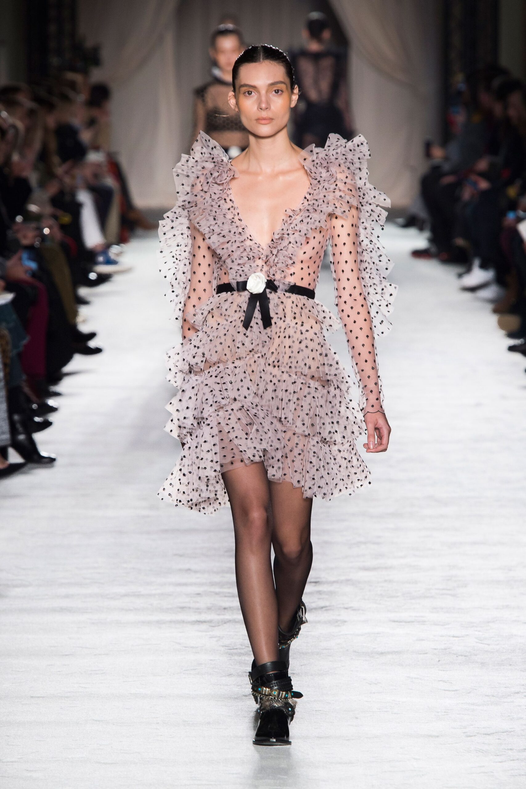 Philosophy di Lorenzo Serafini F/W 18 Look 31