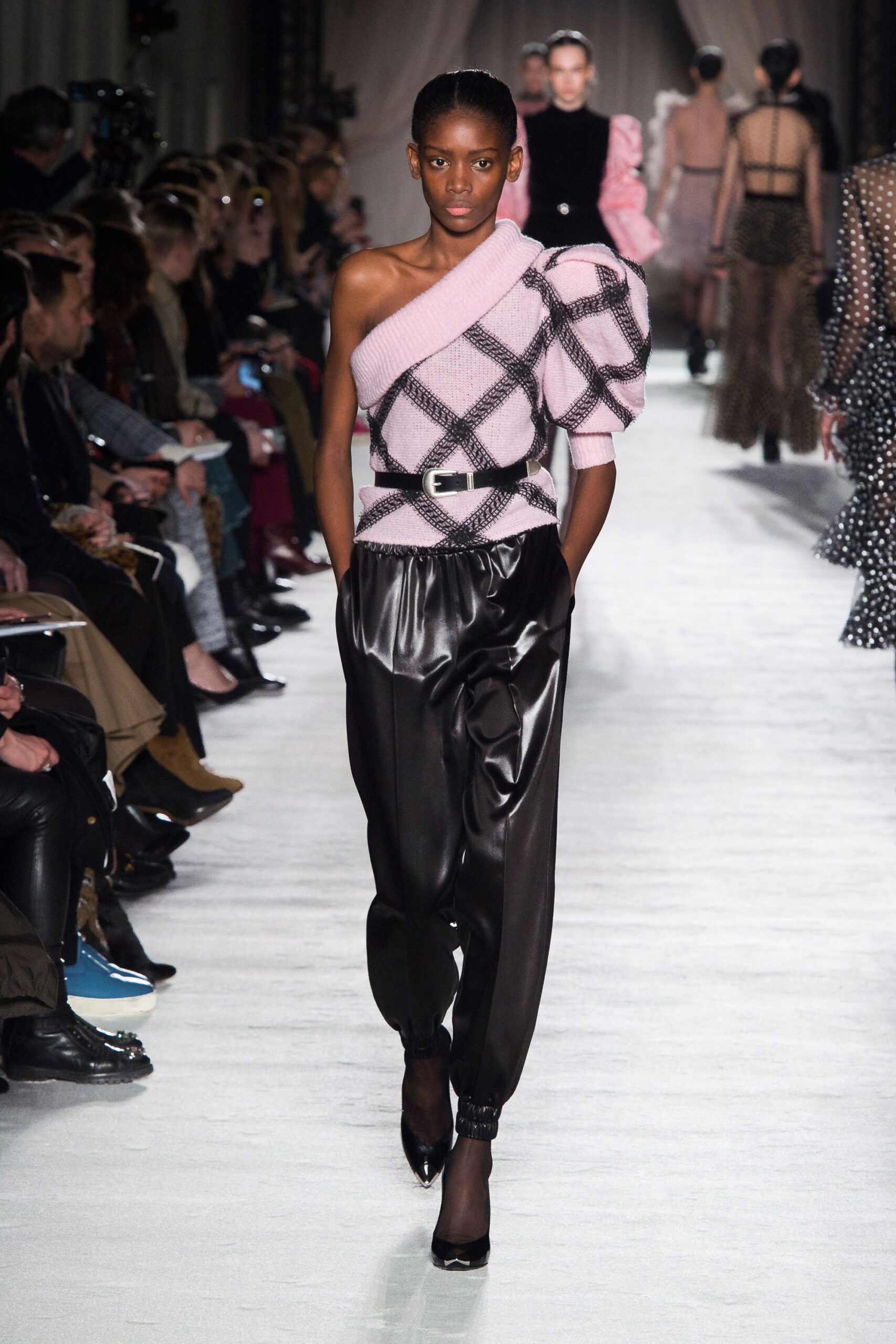Philosophy di Lorenzo Serafini F/W 18 Look 38