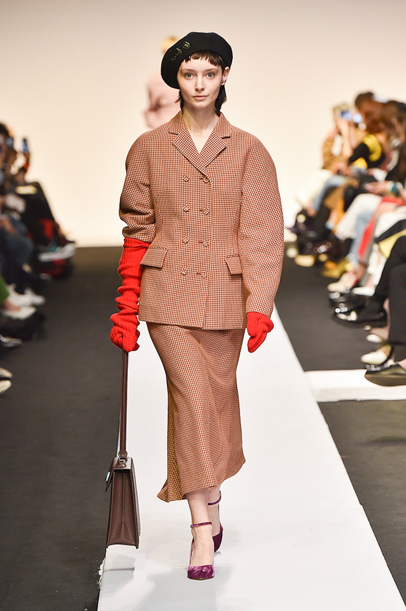 Pushbutton Seoul F/W 17 Look 17