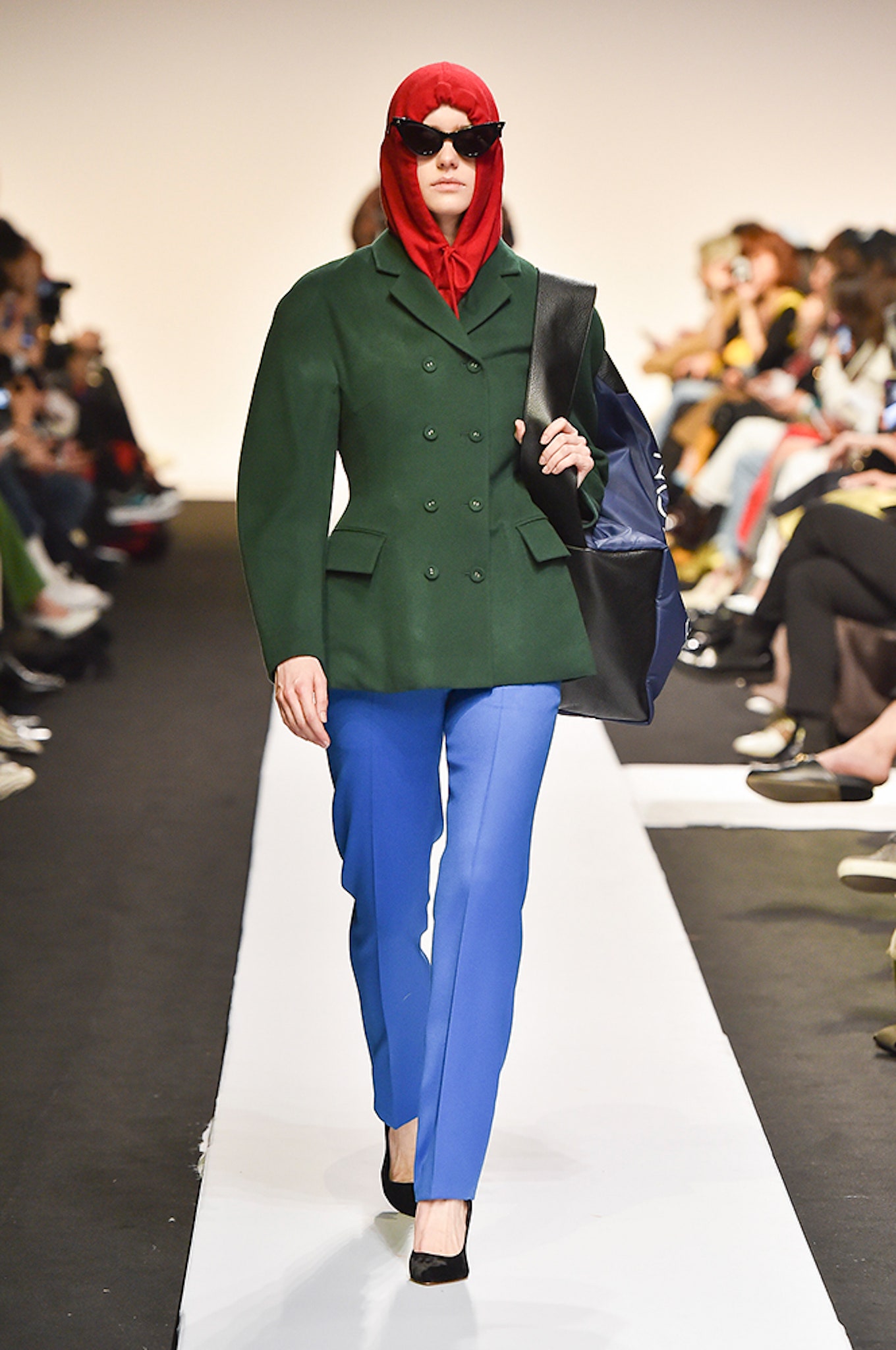 Pushbutton Seoul F/W 17 Look 20