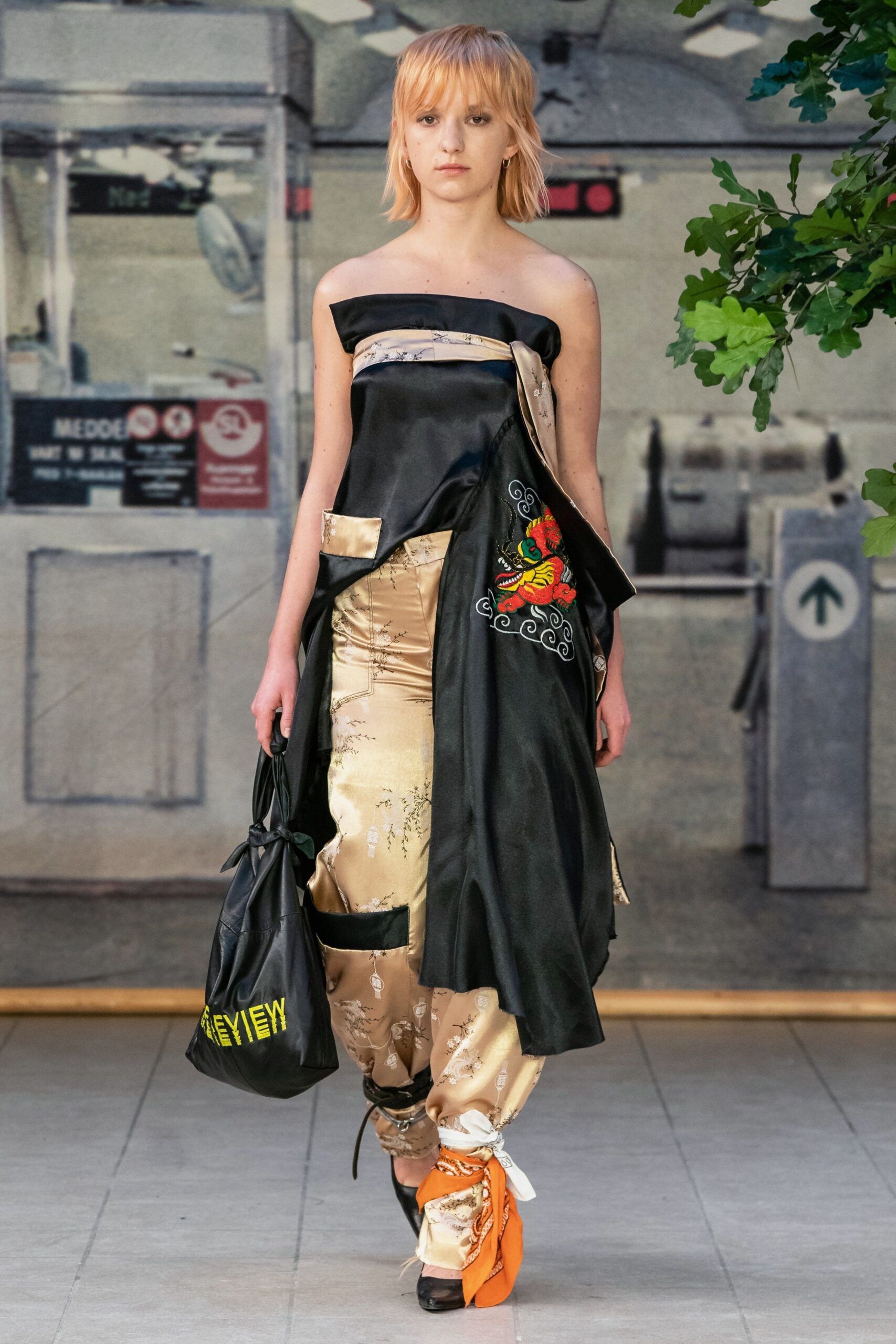 Rave Review Stockholm F/W 19 Look 5
