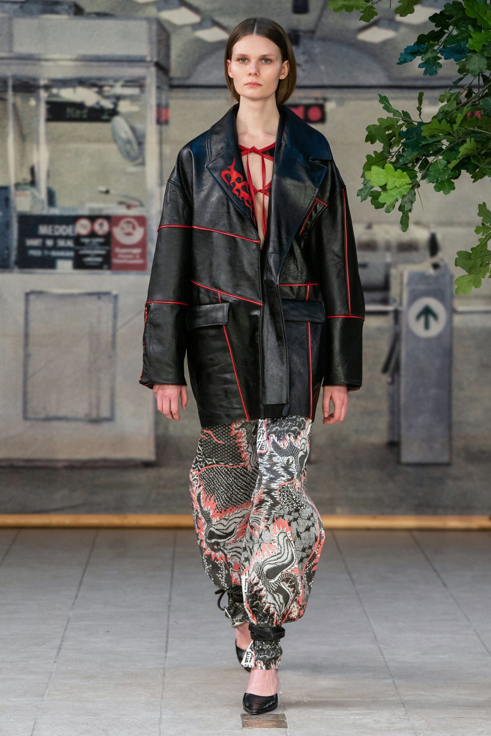 Rave Review Stockholm F/W 19 Look 11
