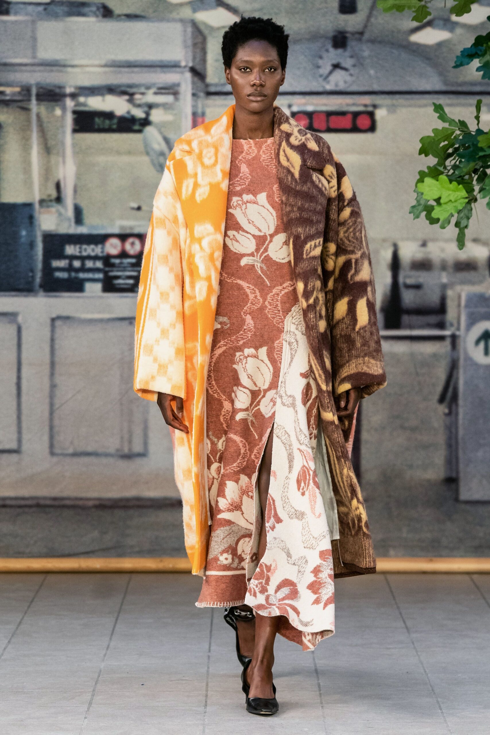 Rave Review Stockholm F/W 19 Look 17