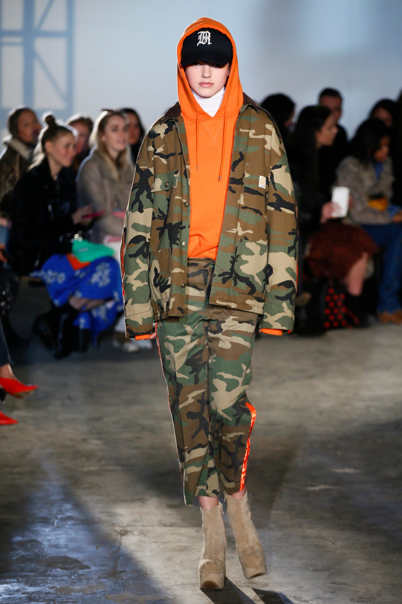 R13 F/W 18 Look 15