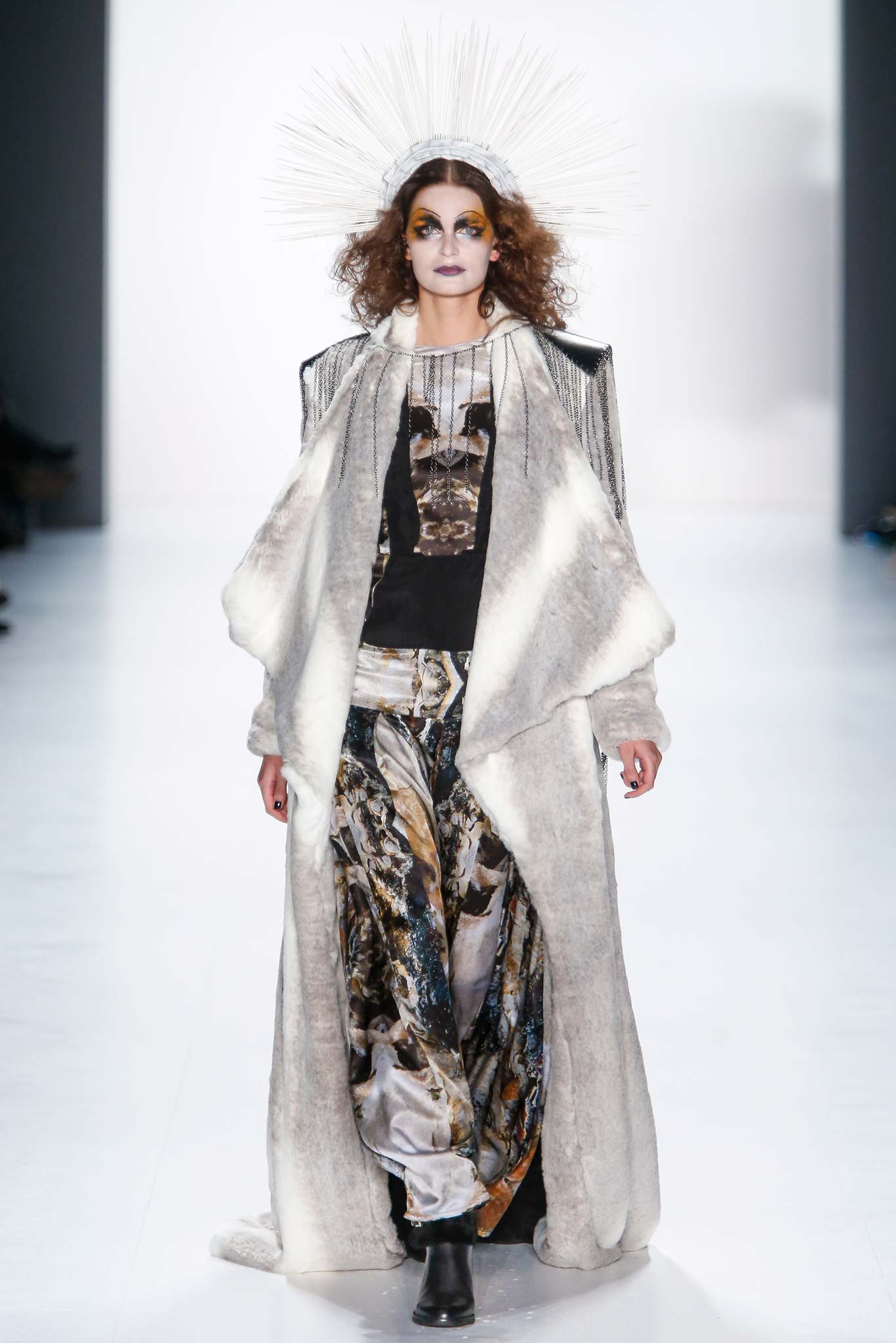 Rebekka Ruétz Berlin F/W 15 Look 27
