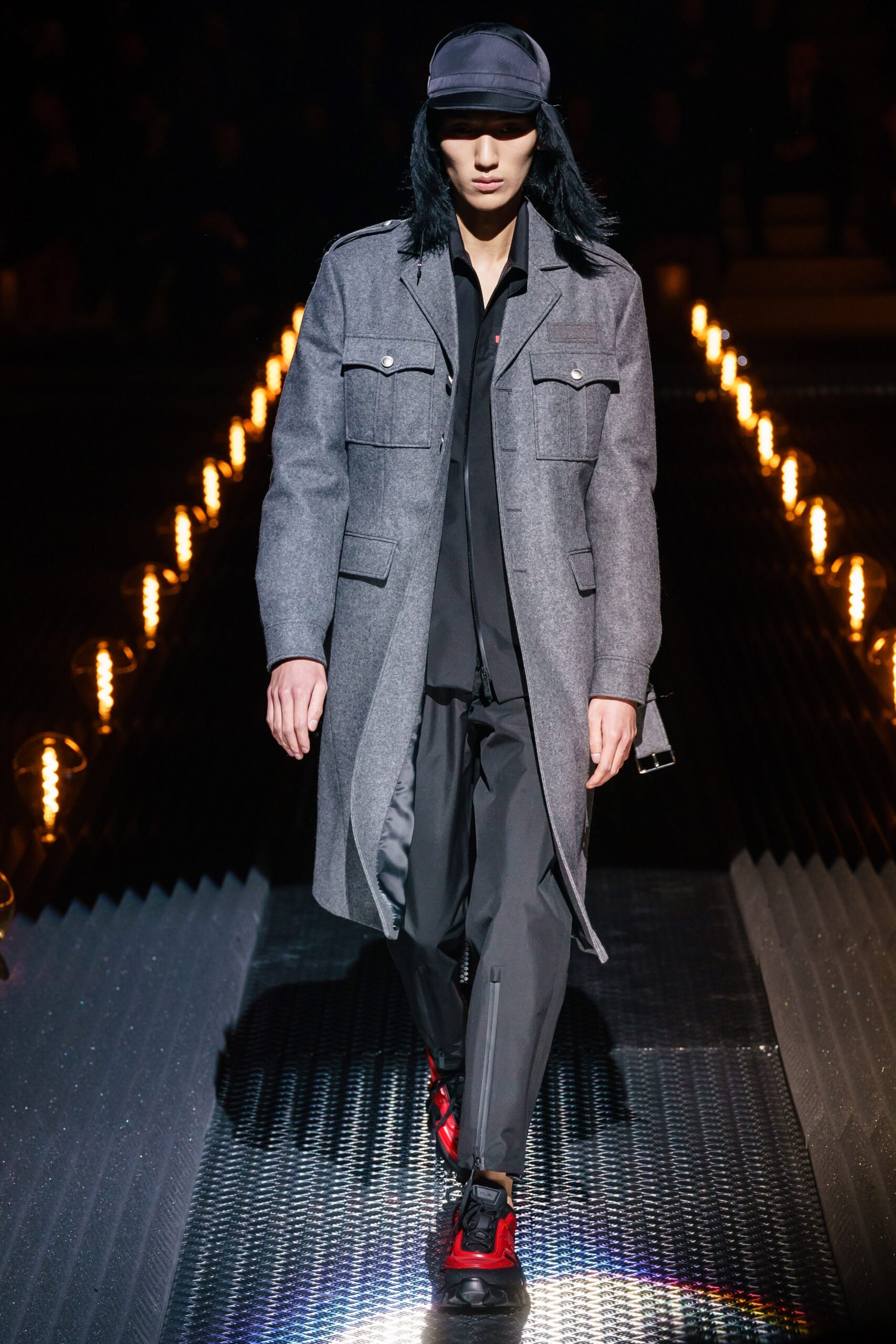 Prada F/W 19 Menswear Look 22