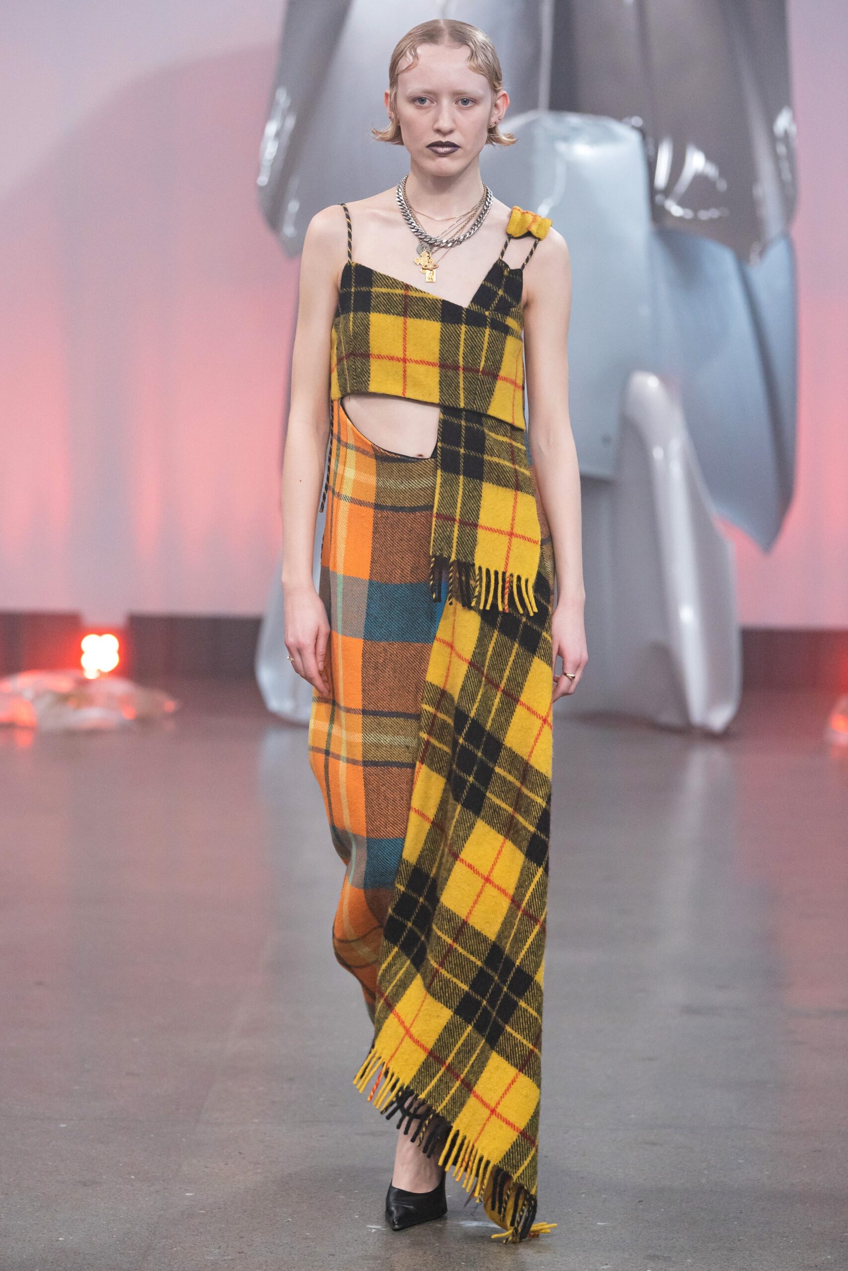 Rave Review Copenhagen F/W 20 Look 9