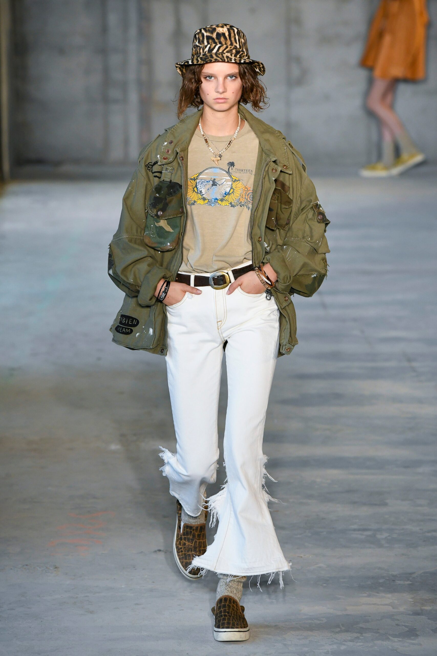 R13 S/S 19 Look 5