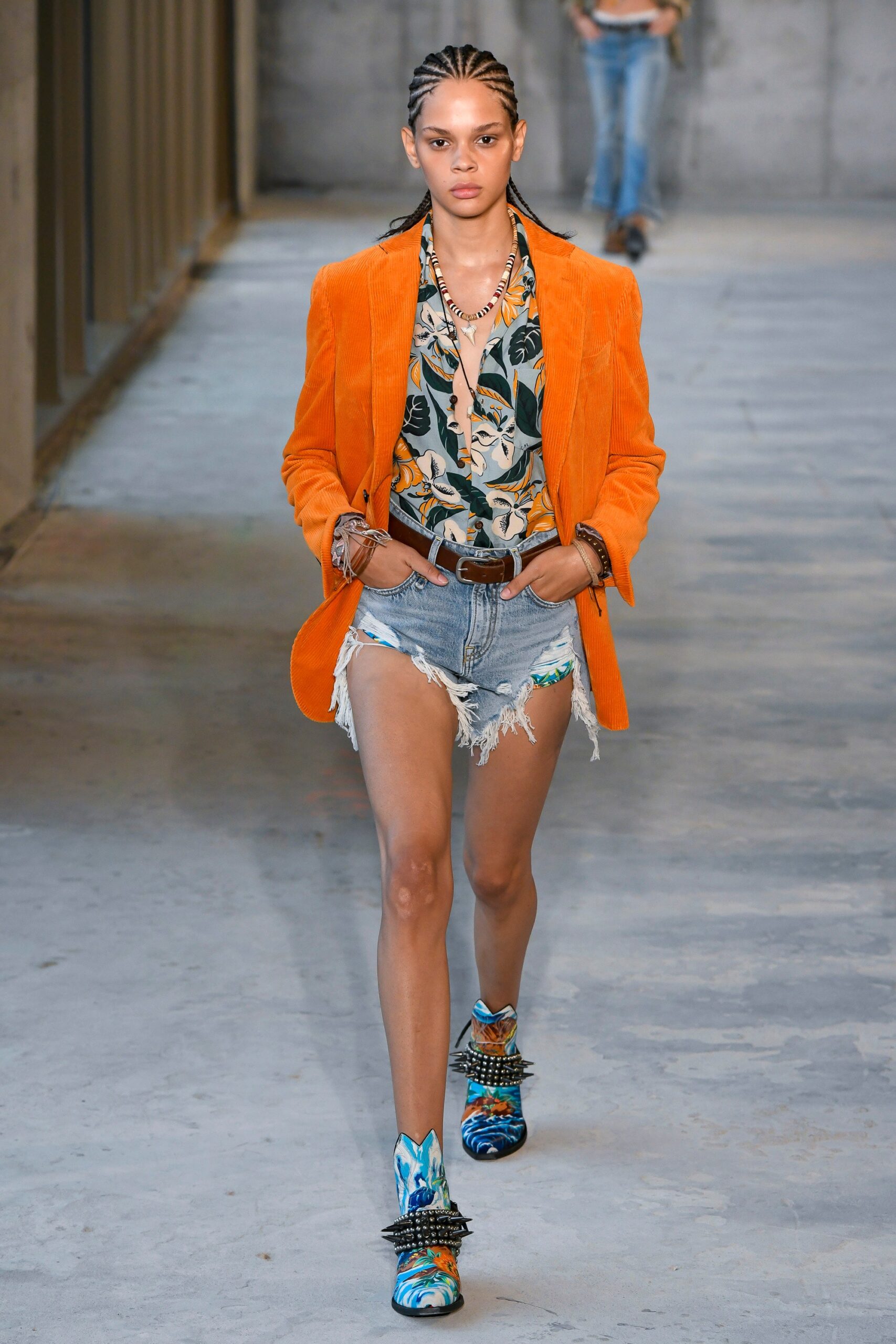 R13 S/S 19 Look 12