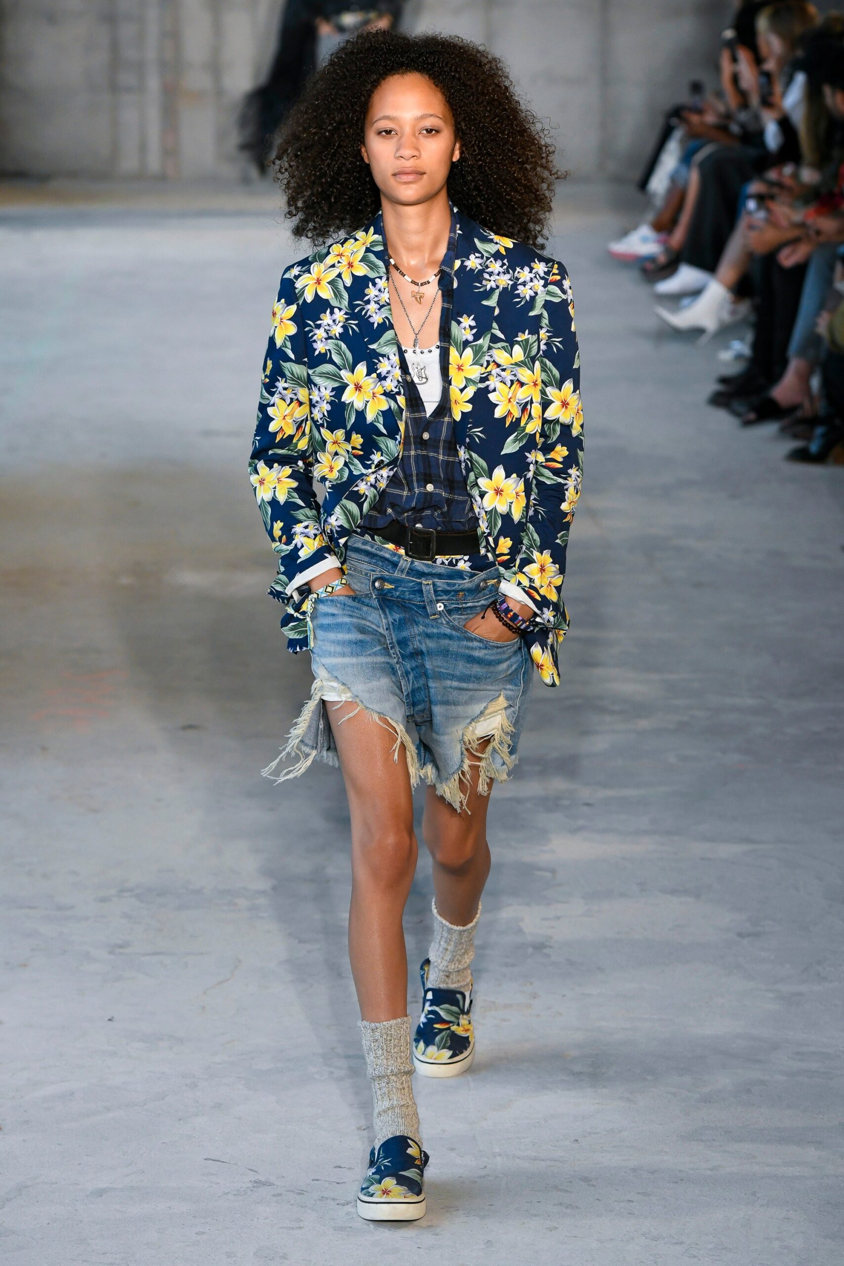 R13 S/S 19 Look 20