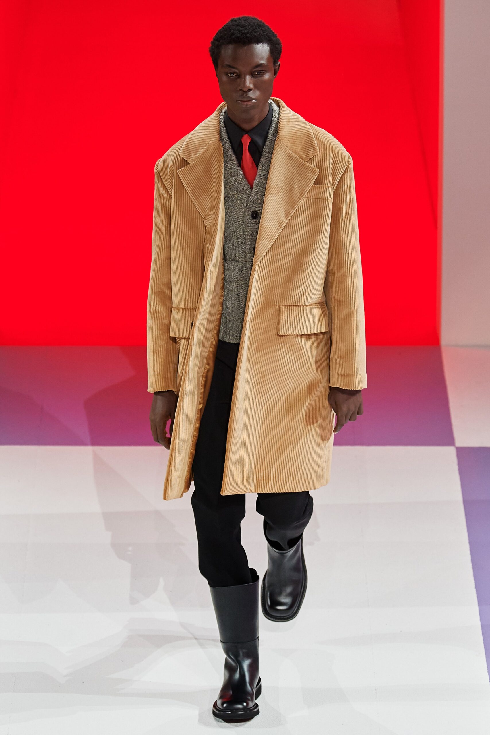 Prada F/W 20 Menswear Look 9