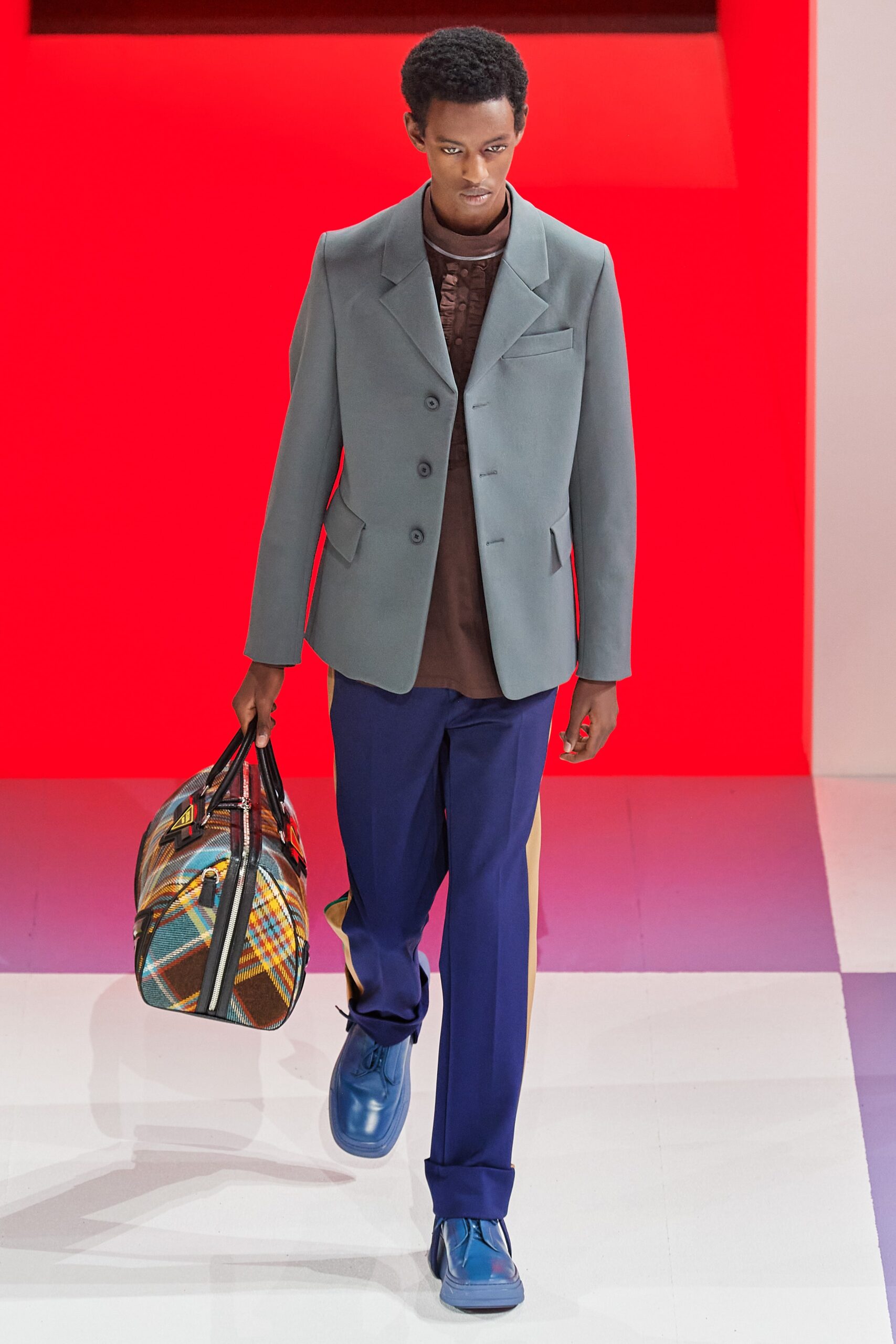 Prada F/W 20 Menswear Look 23