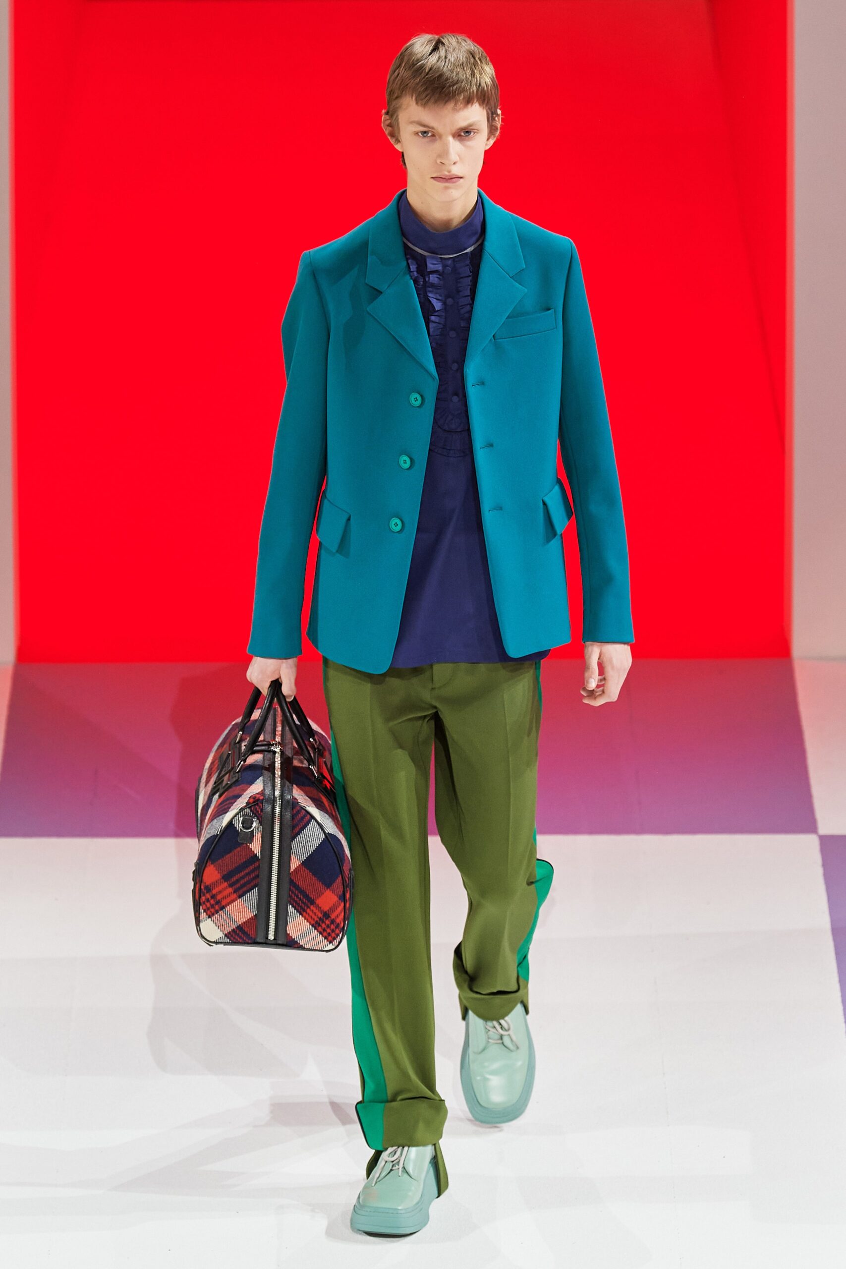 Prada F/W 20 Menswear Look 24