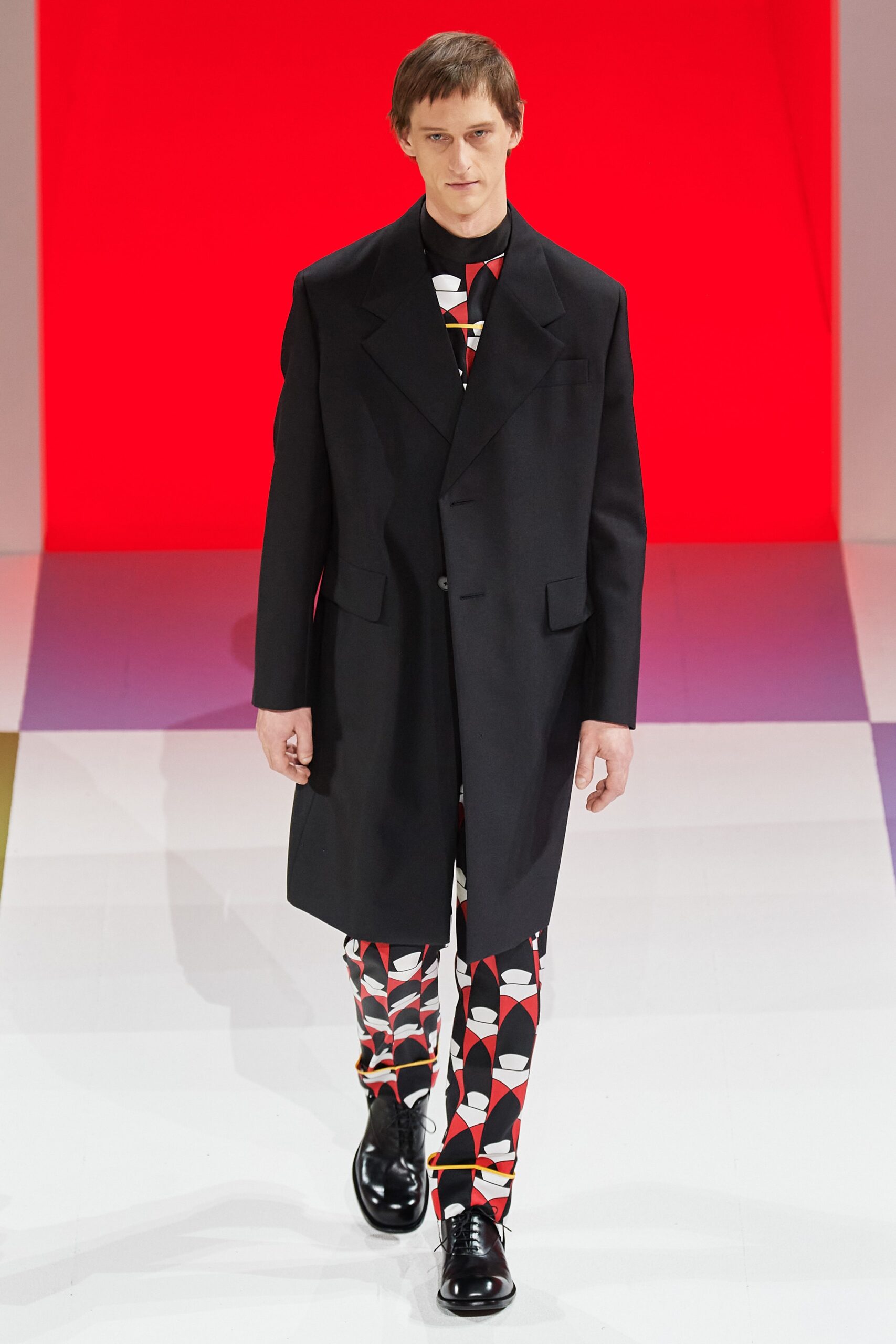 Prada F/W 20 Menswear Look 45