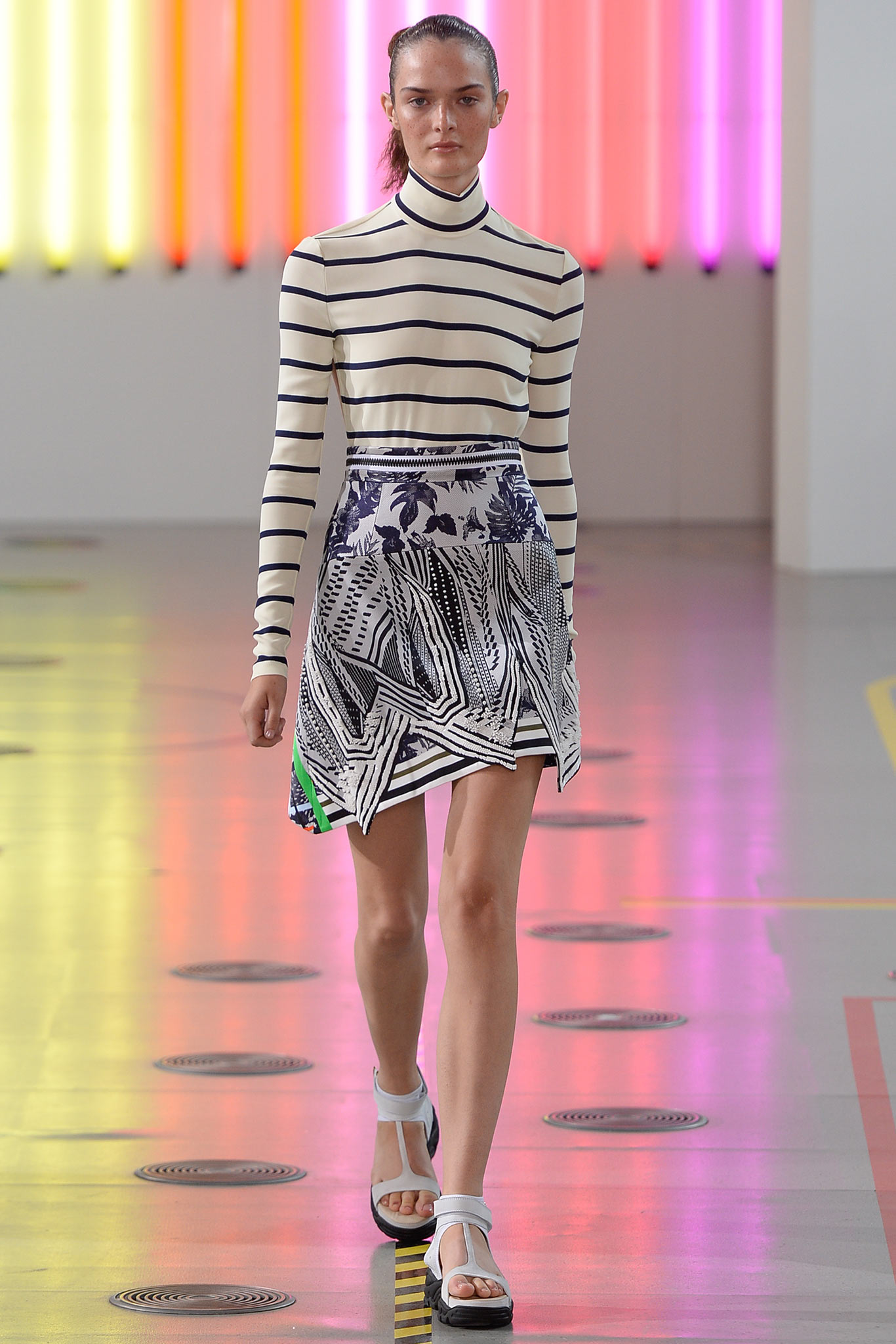 Preen by Thornton Bregazzi S/S 15 Look 15