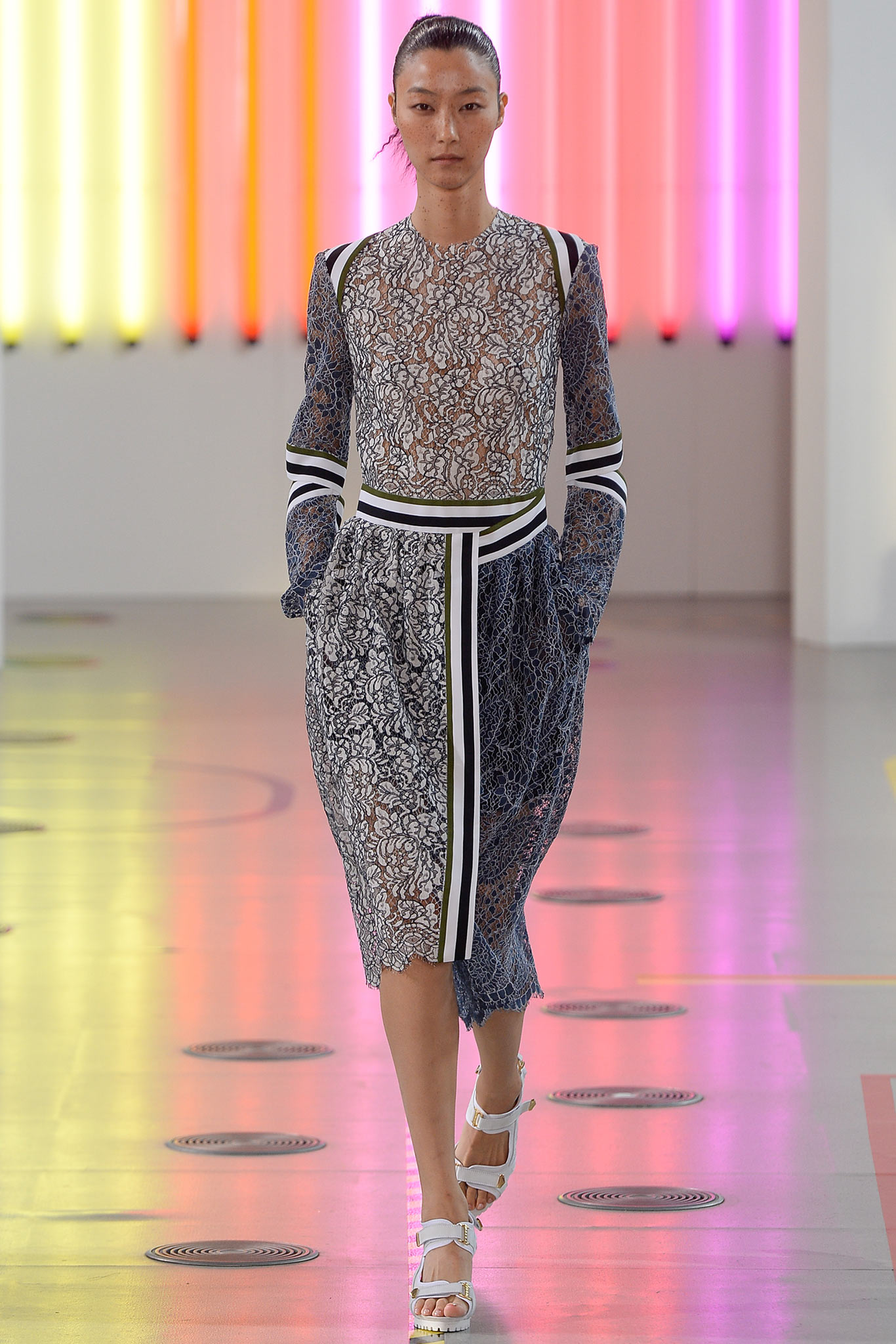 Preen by Thornton Bregazzi S/S 15 Look 16