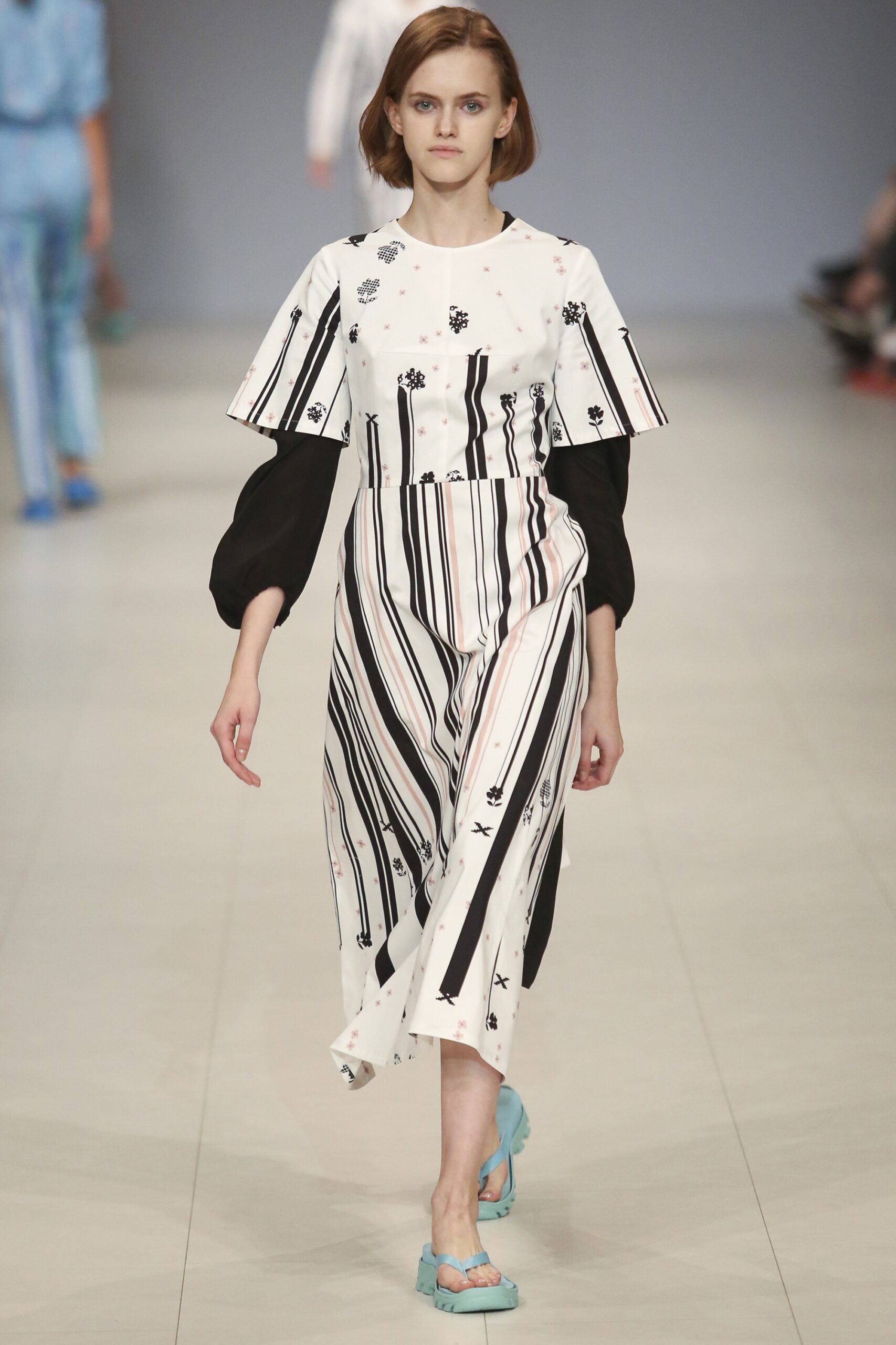 Poustovit Kiev S/S 18 Look 21