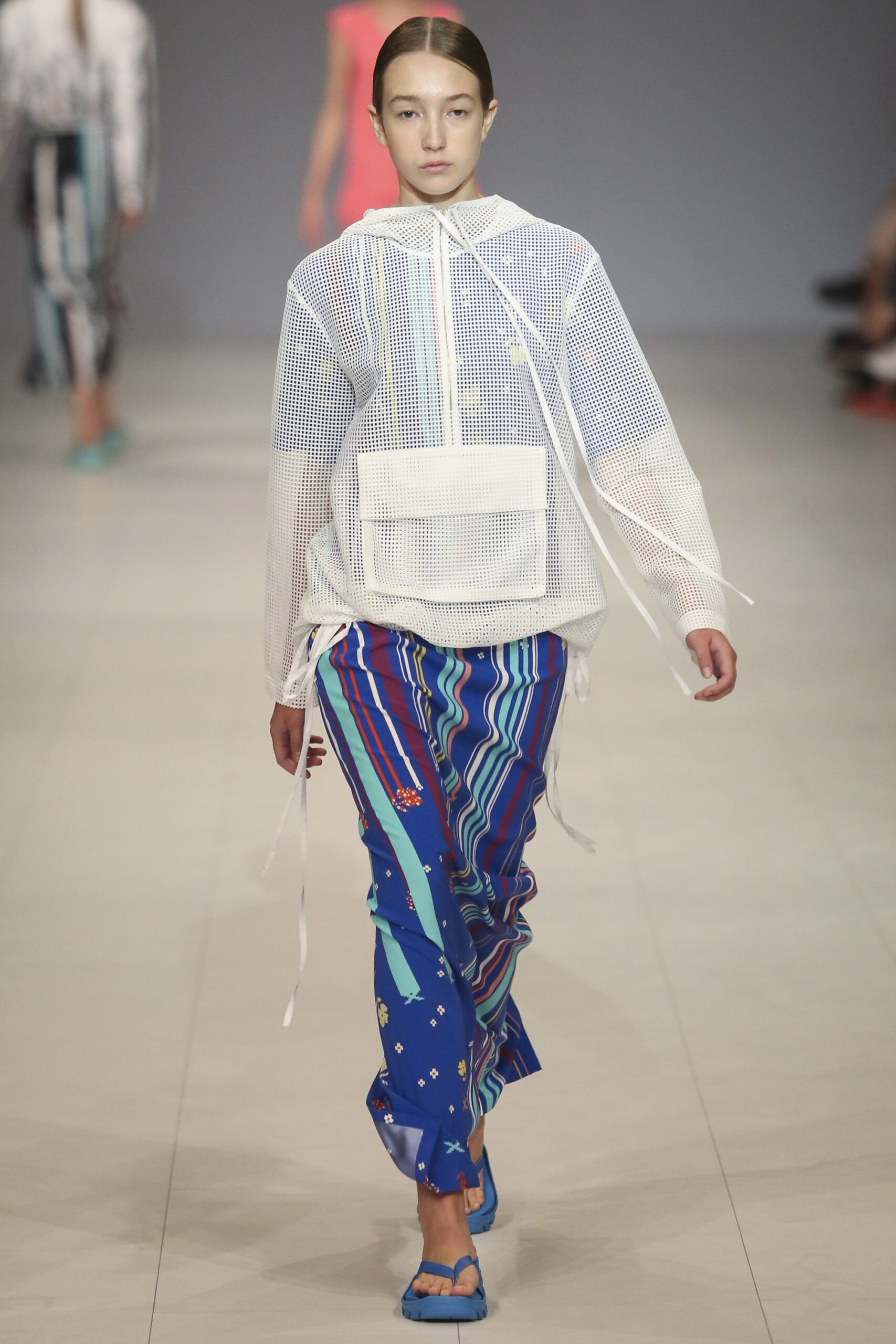 Poustovit Kiev S/S 18 Look 25