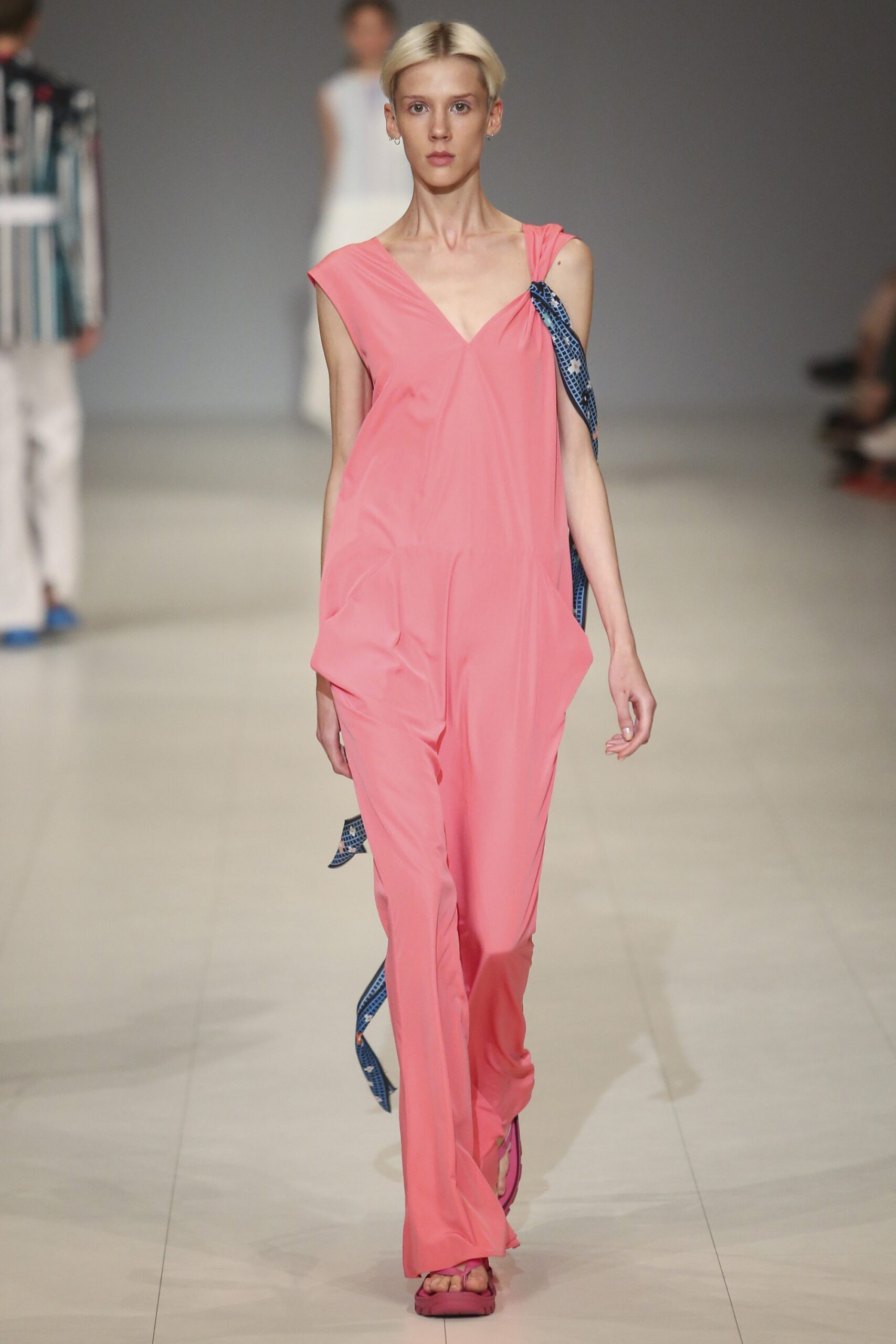 Poustovit Kiev S/S 18 Look 26