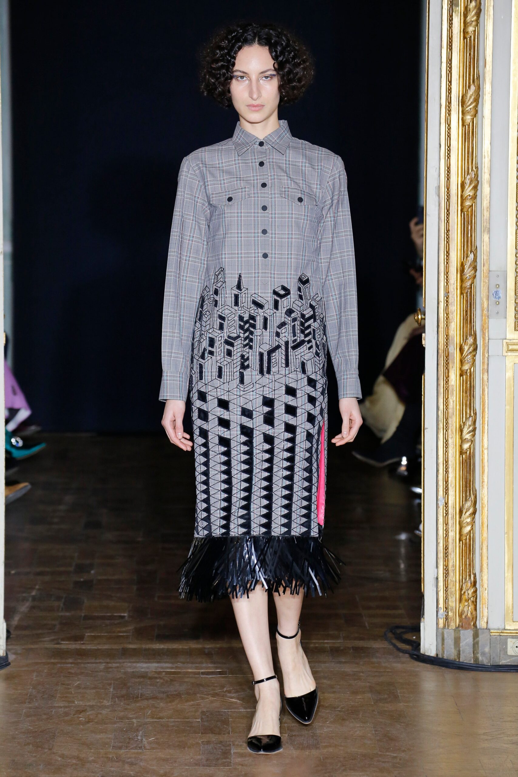 Rahul Mishra F/W 18 Look 11