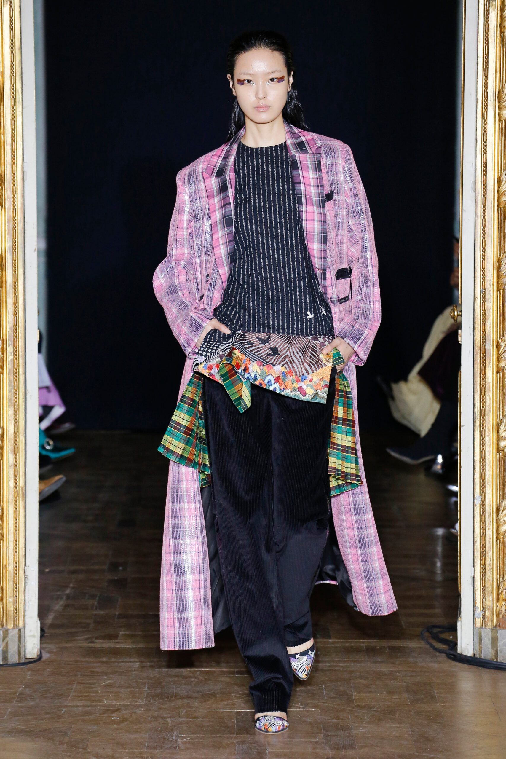 Rahul Mishra F/W 18 Look 12