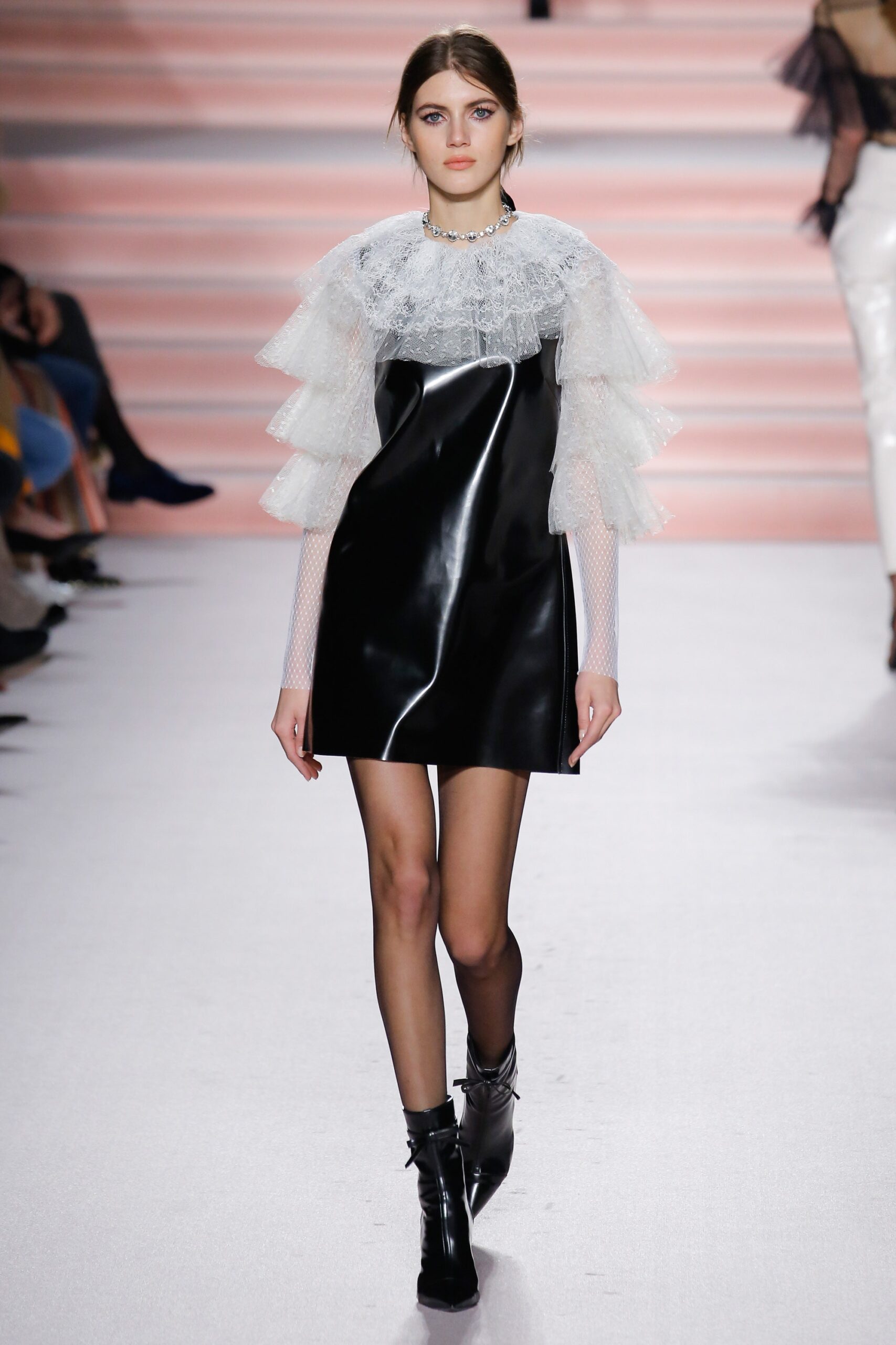 Philosophy di Lorenzo Serafini F/W 17 Look 10