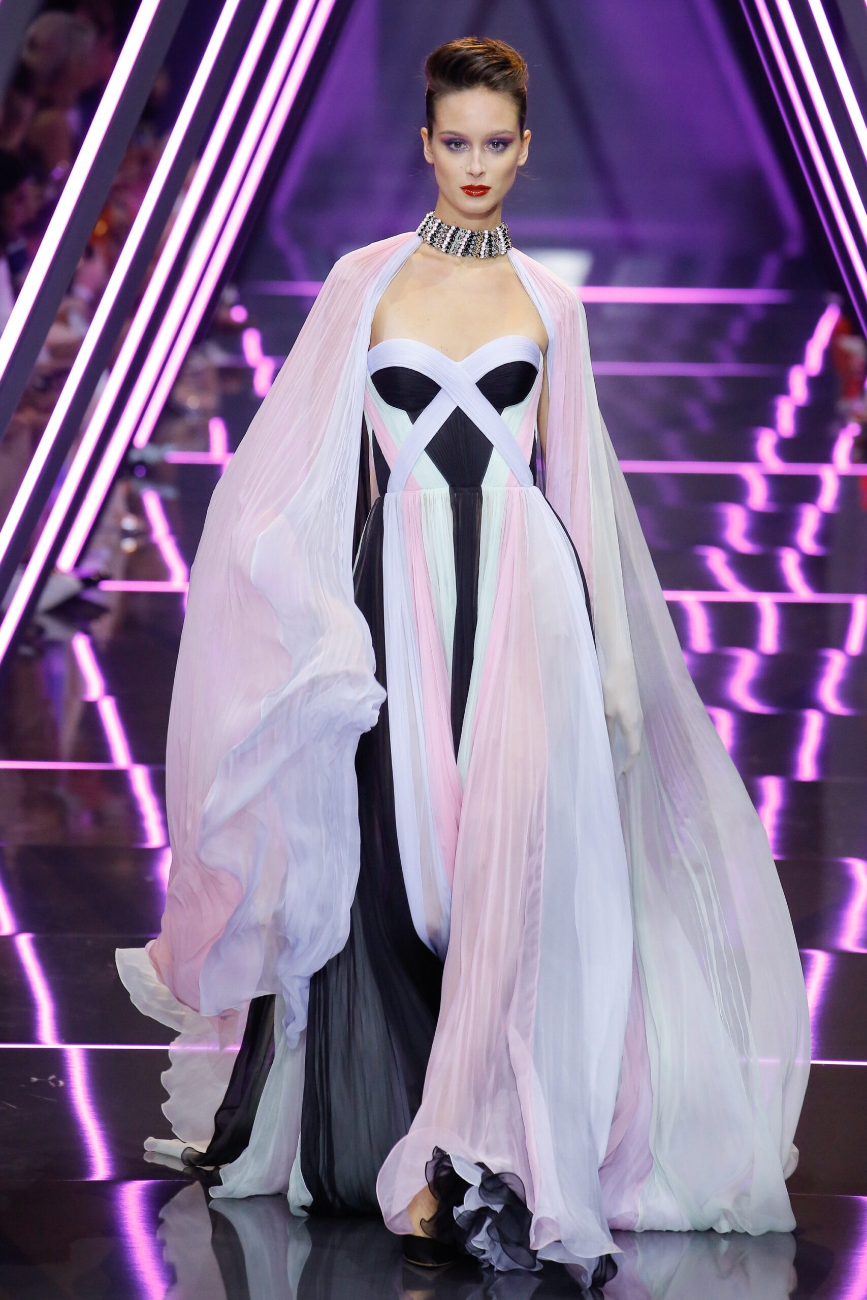 Ralph & Russo F/W 18 Couture Look 27