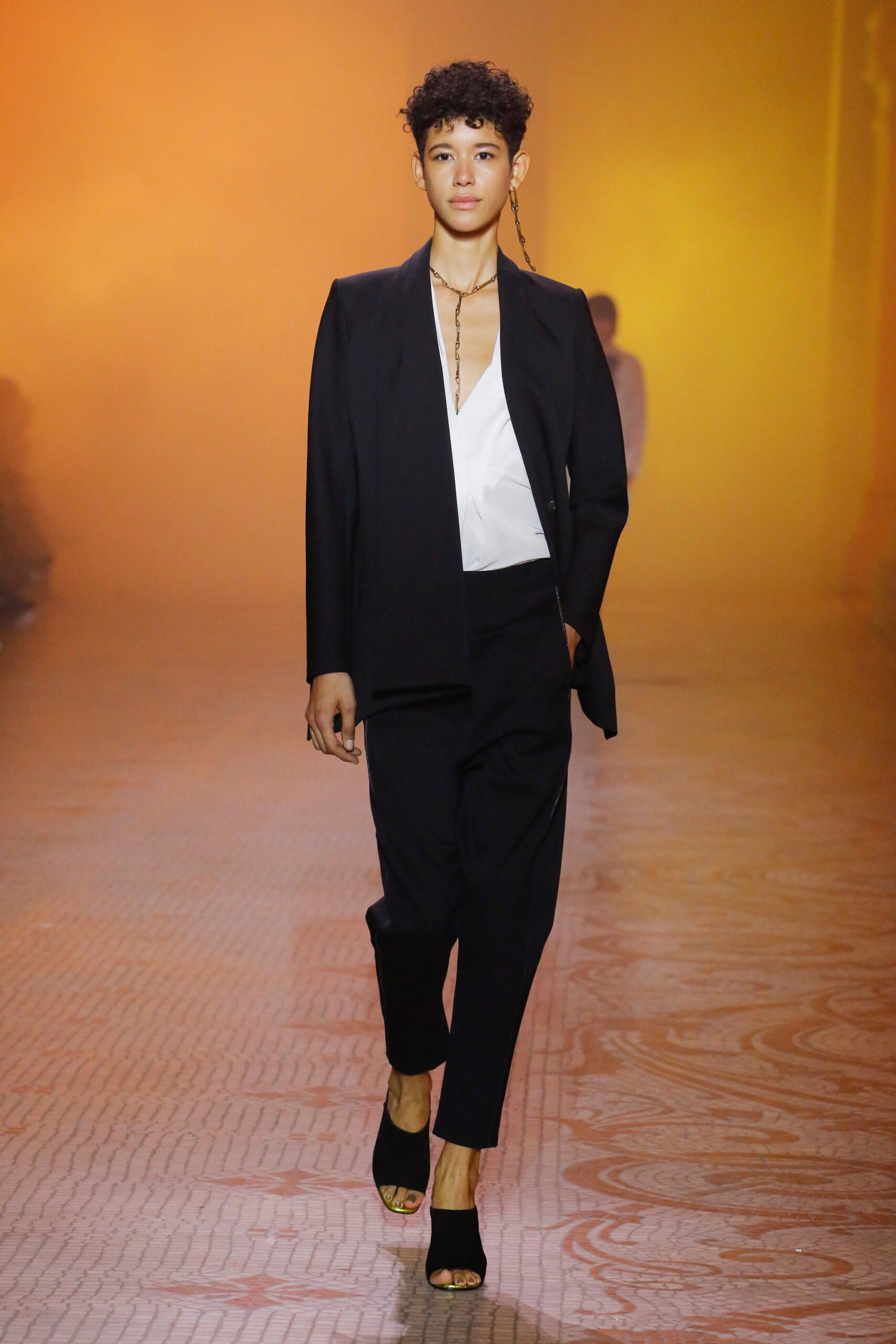 Poiret F/W 18 Look 5
