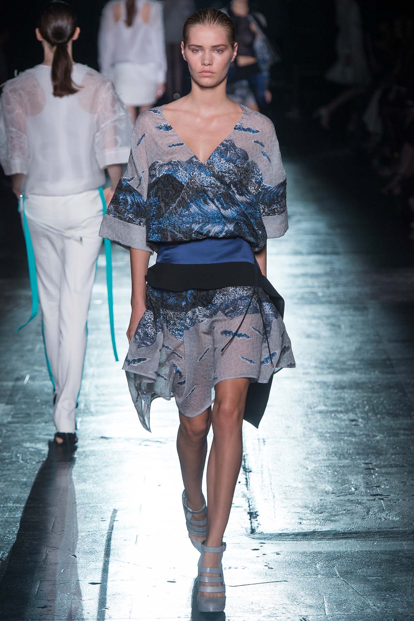 Prabal Gurung S/S 15 Look 11